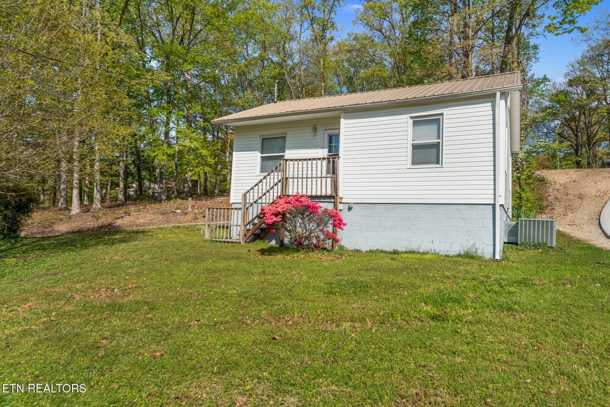 1901 Bernhurst Drive Knoxville TN 37918