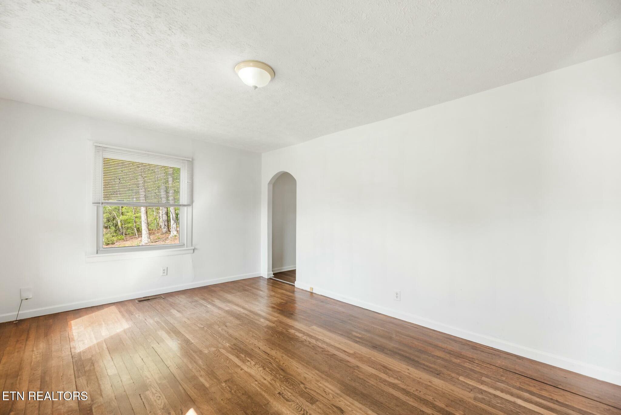 1901 Bernhurst Drive Knoxville TN 37918