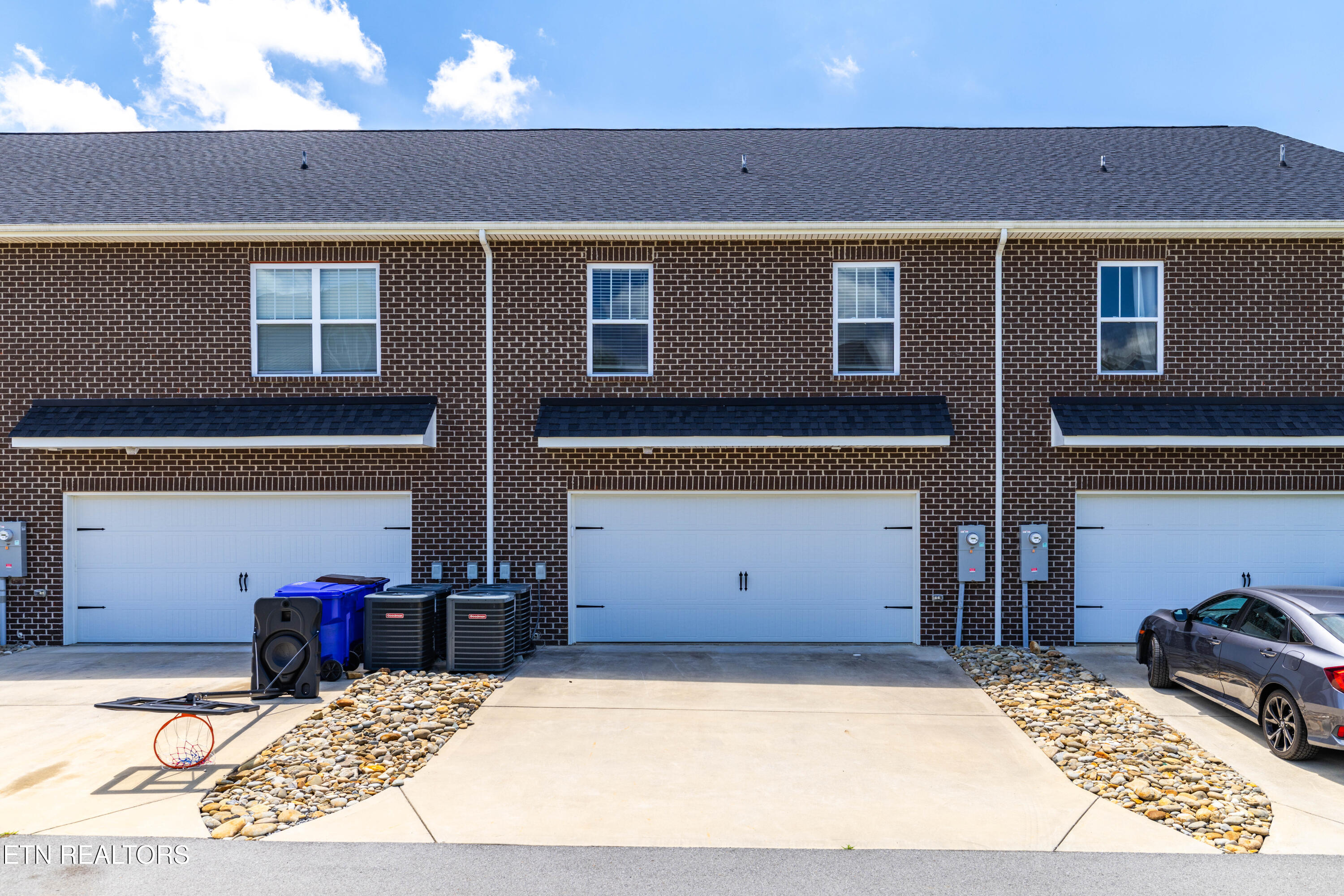 338 Broadberry Avenue Oak Ridge TN 37830