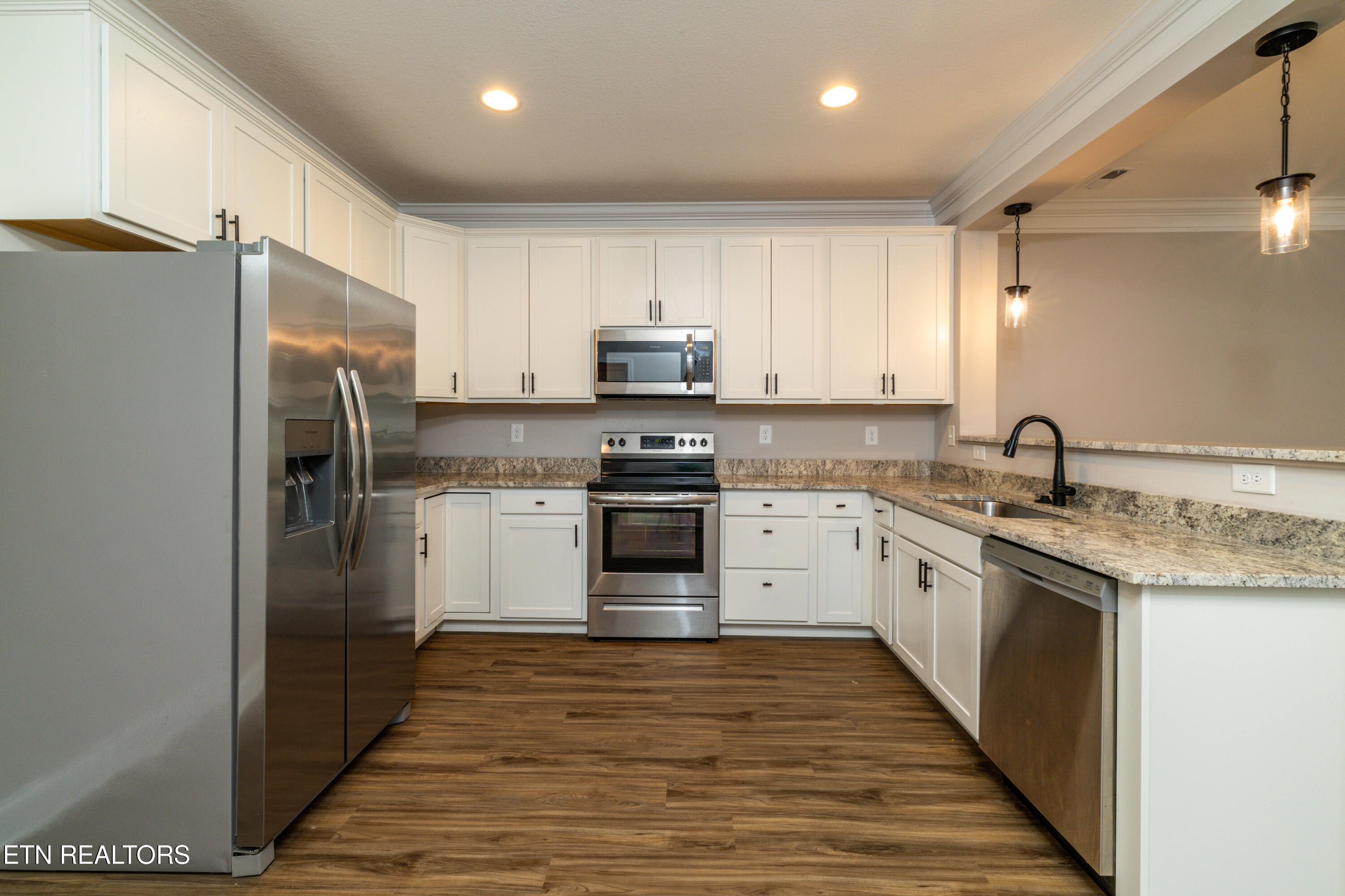 338 Broadberry Avenue Oak Ridge TN 37830