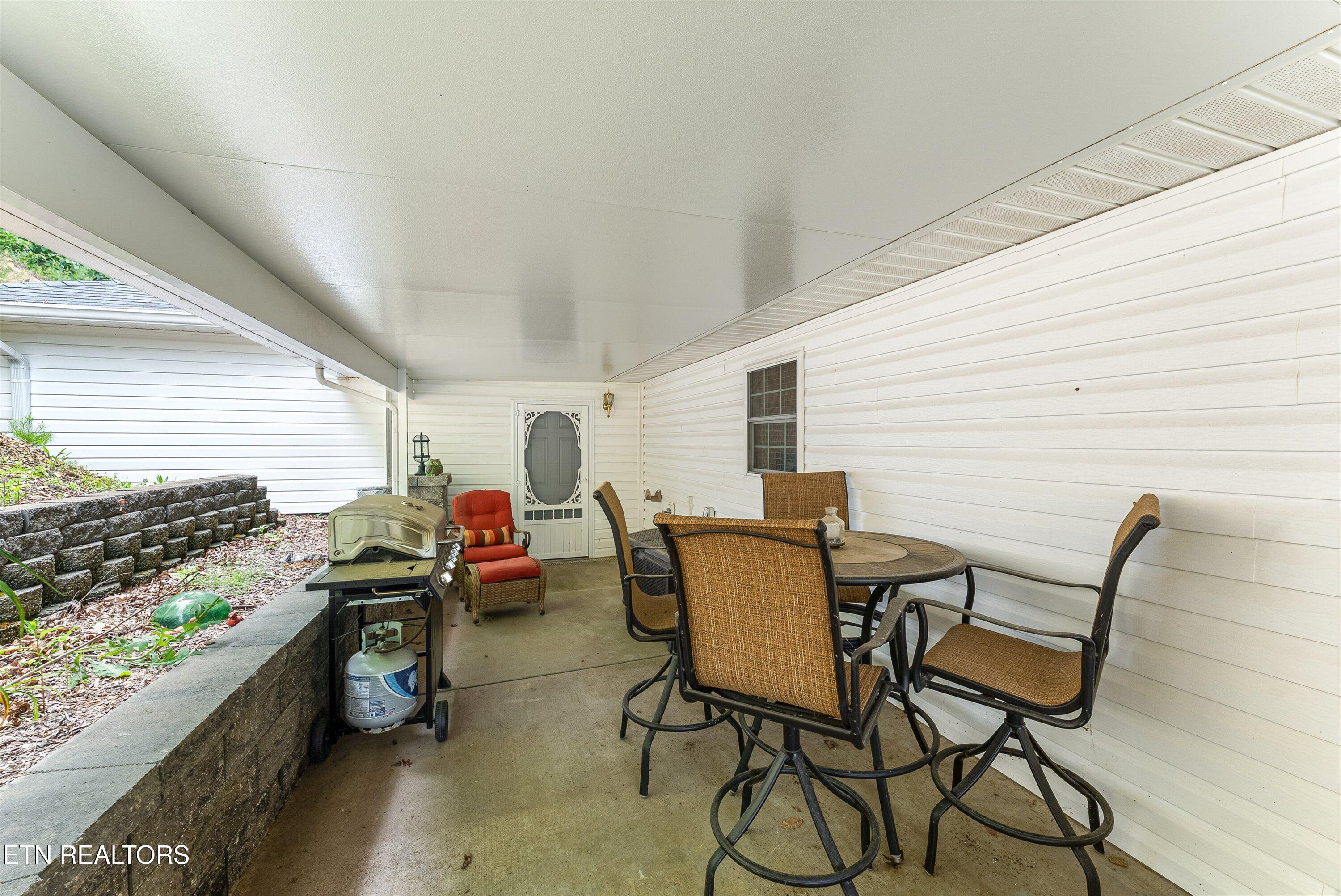 519 Country Oaks Drive Pigeon Forge TN 37863