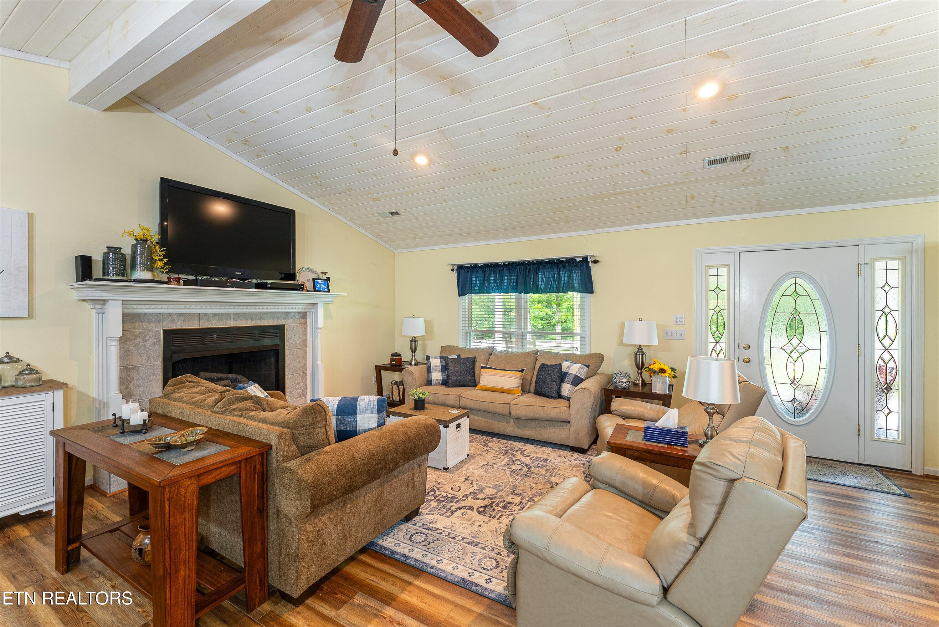 519 Country Oaks Drive Pigeon Forge TN 37863