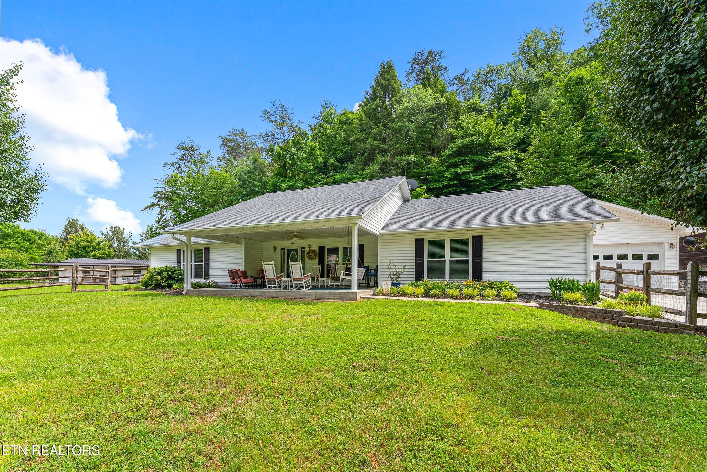 519 Country Oaks Drive Pigeon Forge TN 37863