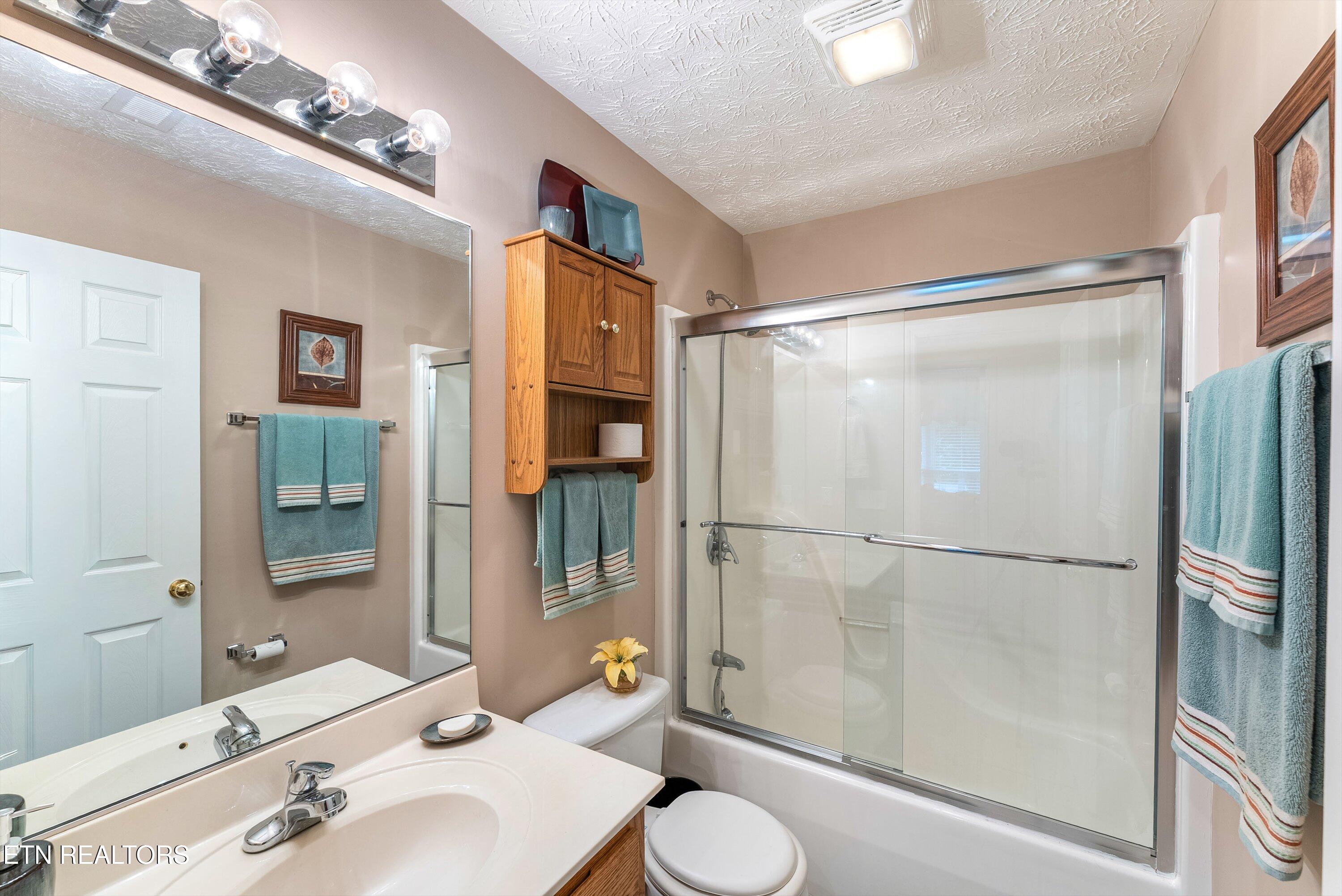 519 Country Oaks Drive Pigeon Forge TN 37863