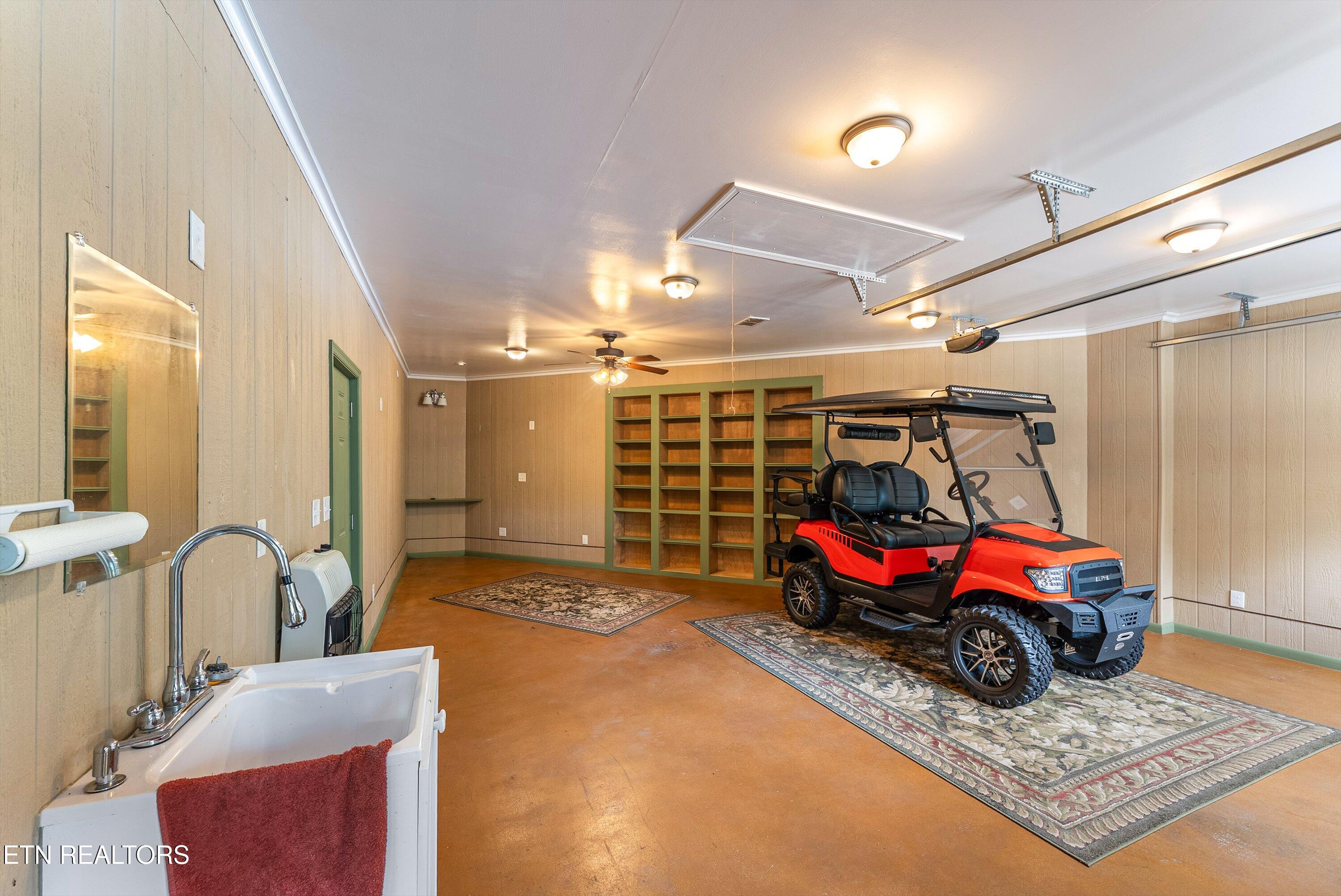 519 Country Oaks Drive Pigeon Forge TN 37863
