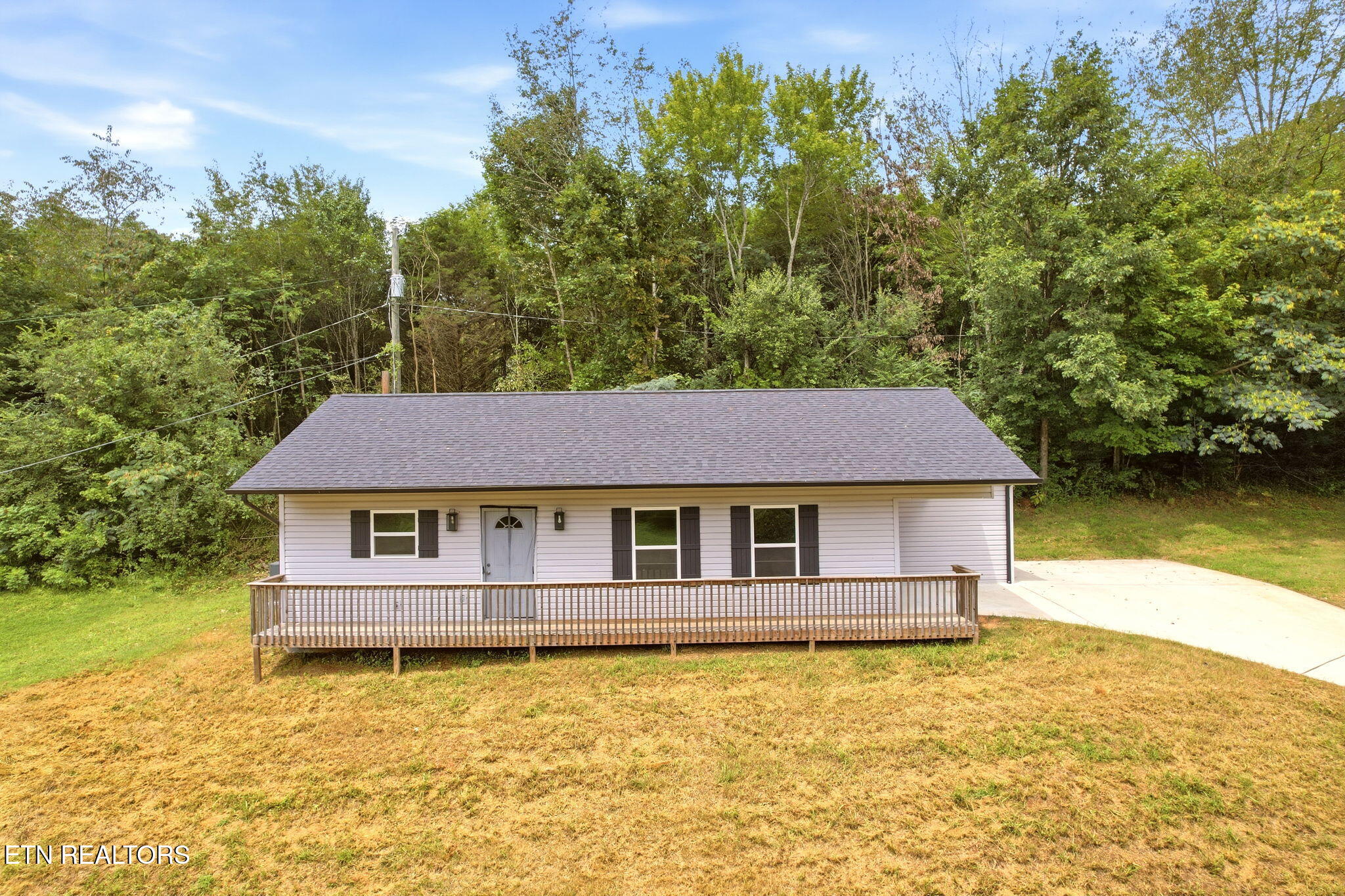219 Offutt Road Clinton TN 37716