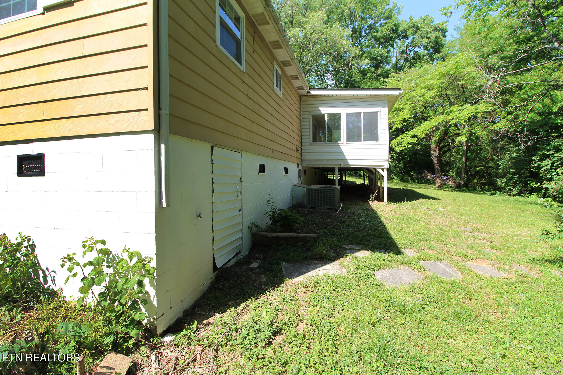 1940 Harris Road Knoxville TN 37924