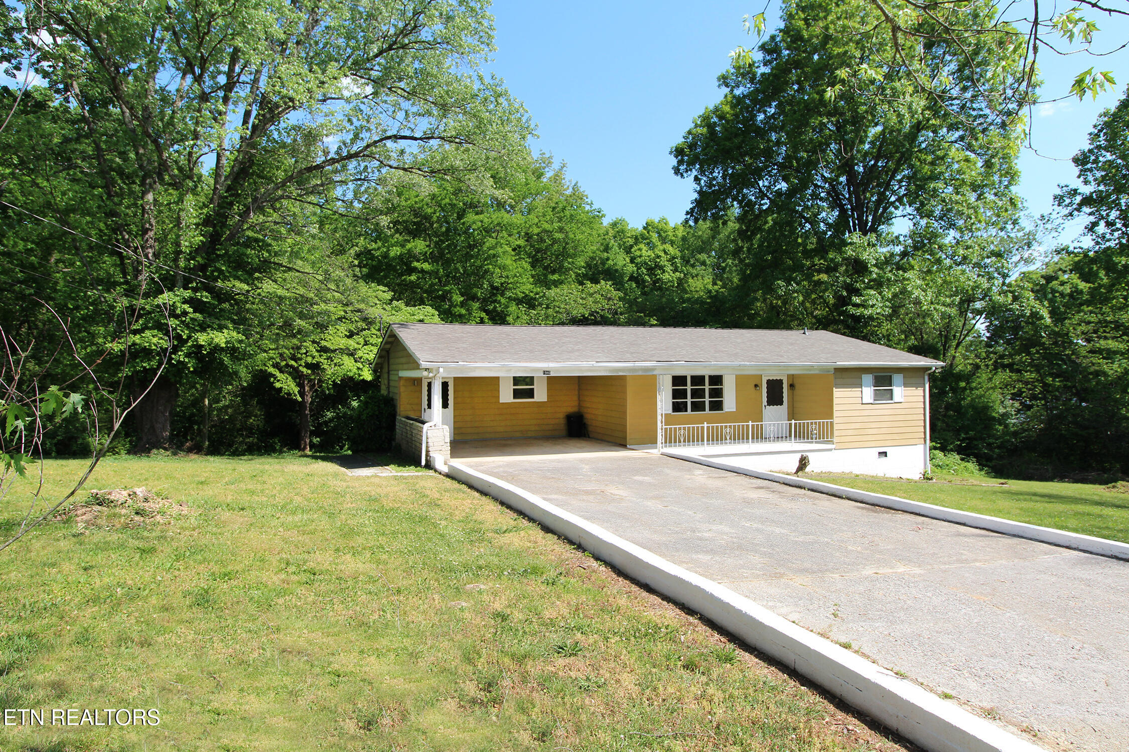 1940 Harris Road Knoxville TN 37924