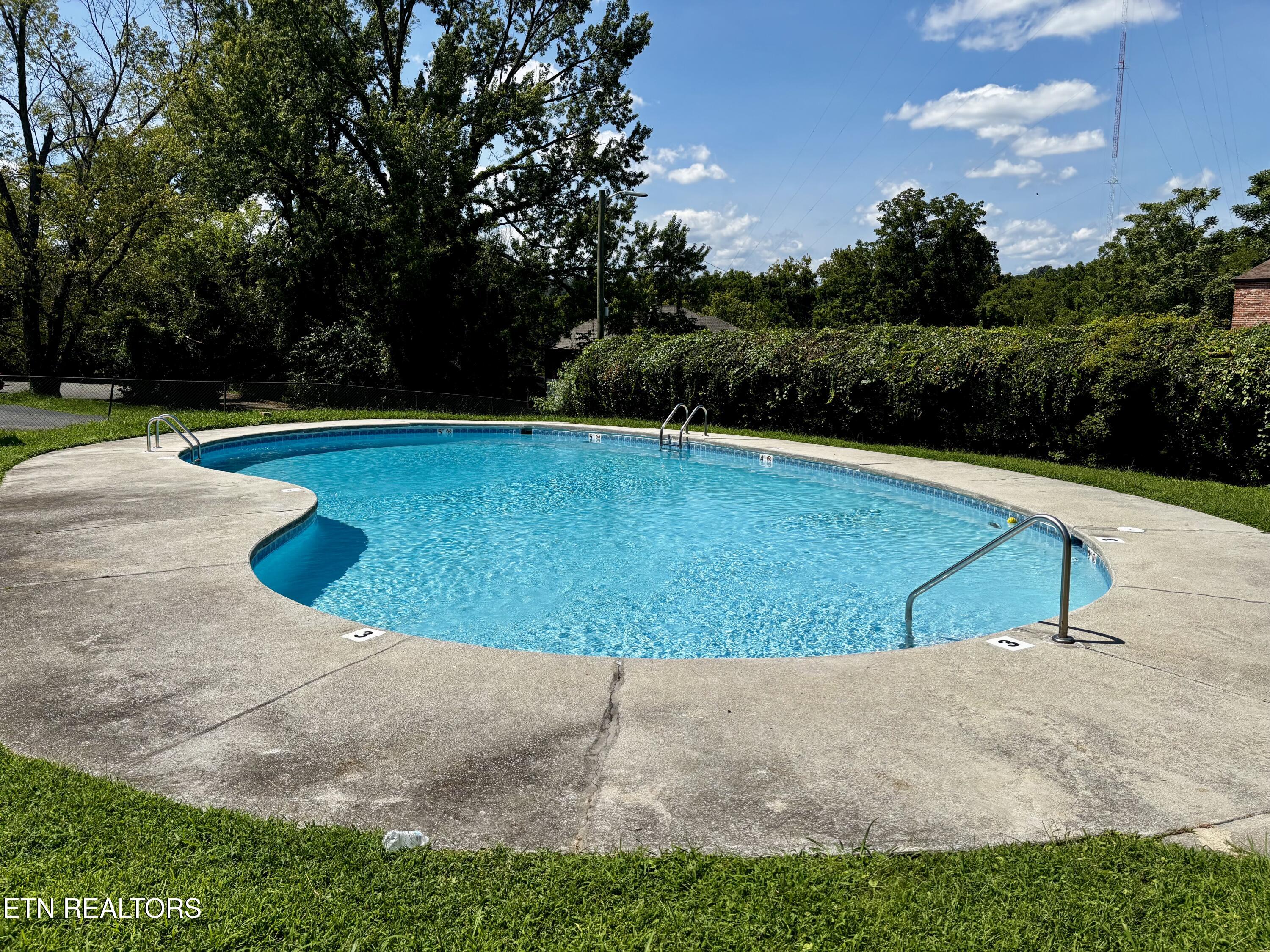 2733 Jersey Avenue Knoxville TN 37919