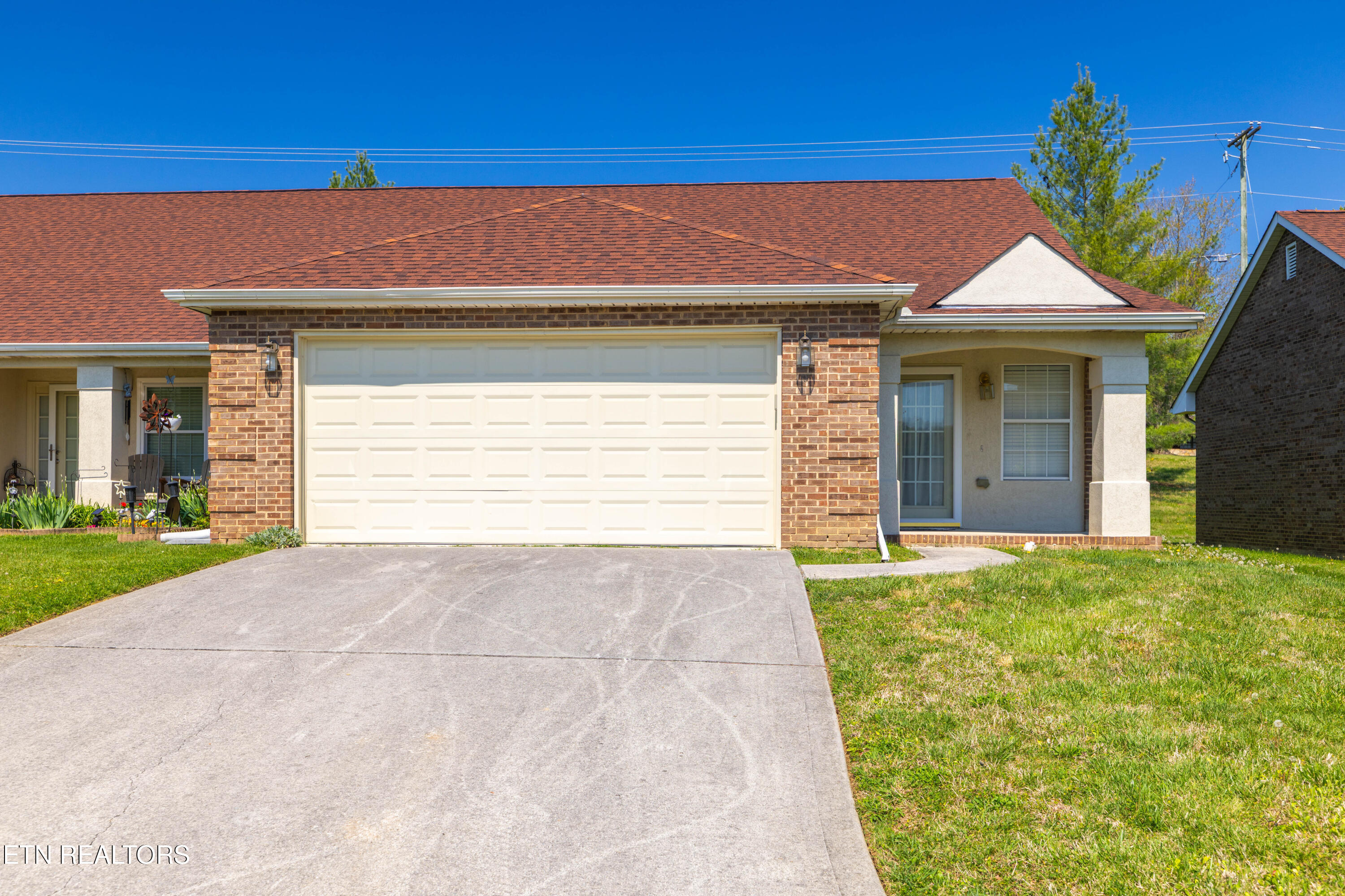 7037 Wakan Lane Corryton TN 37721