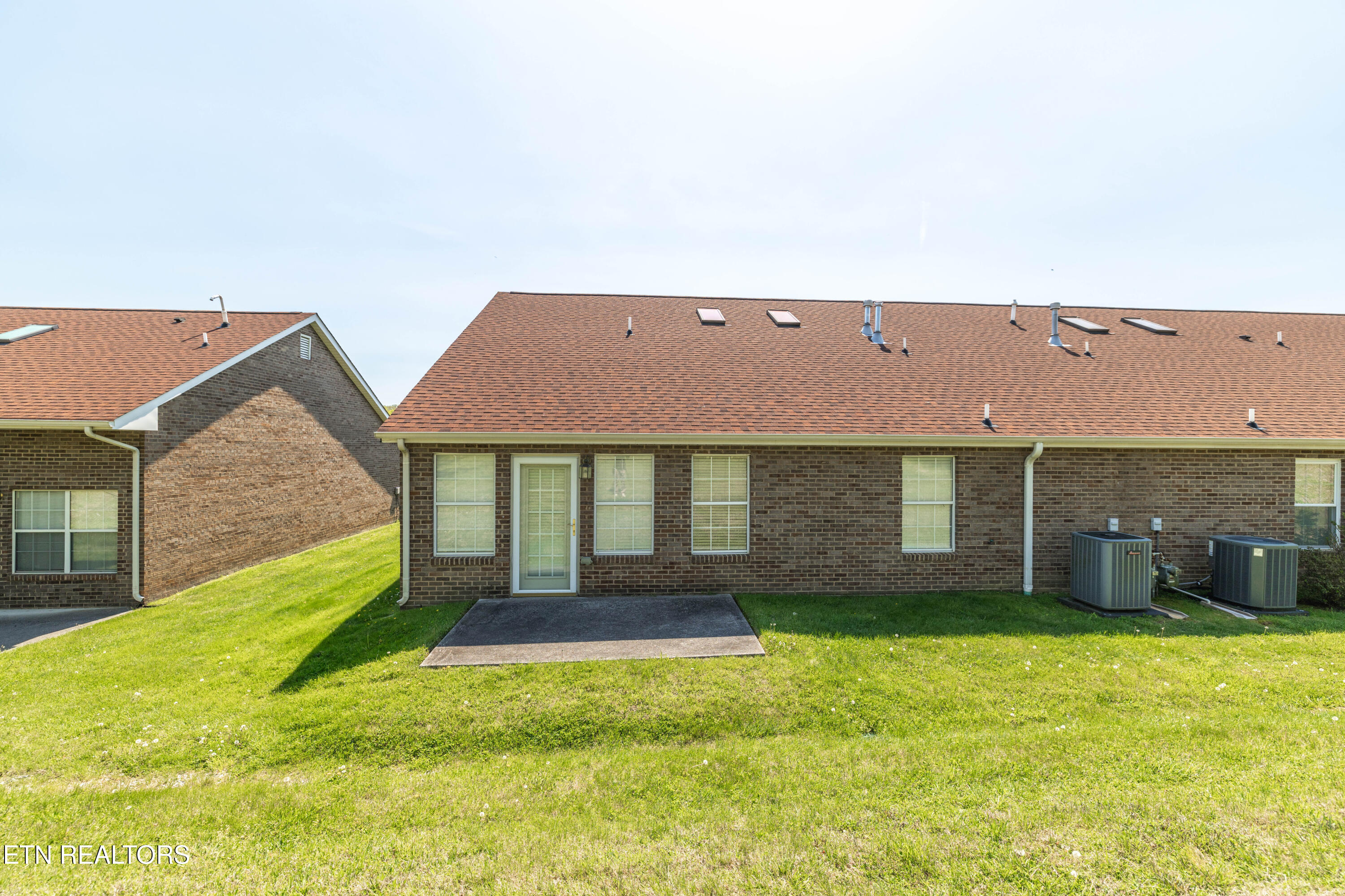 7037 Wakan Lane Corryton TN 37721