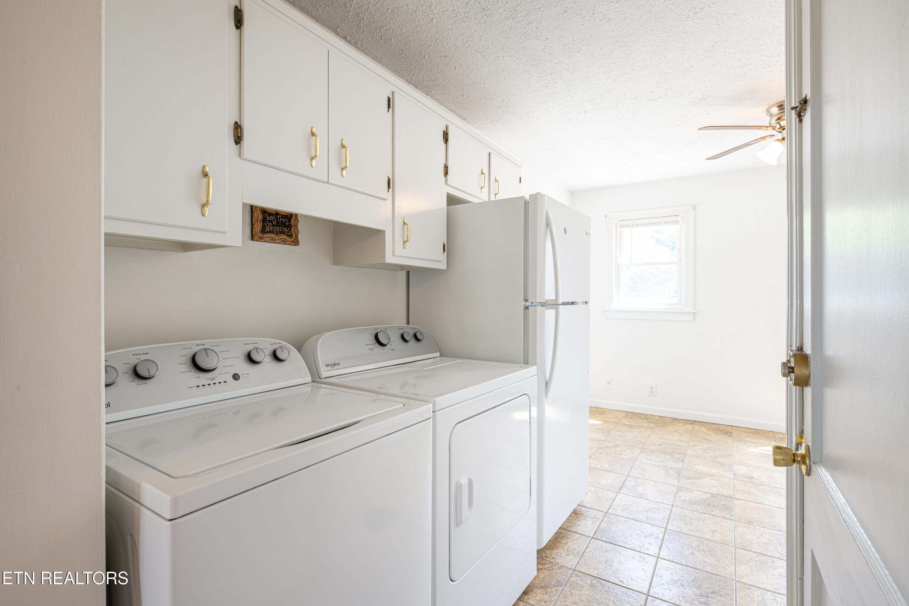 1314 Goldleaf Street Maryville TN 37801