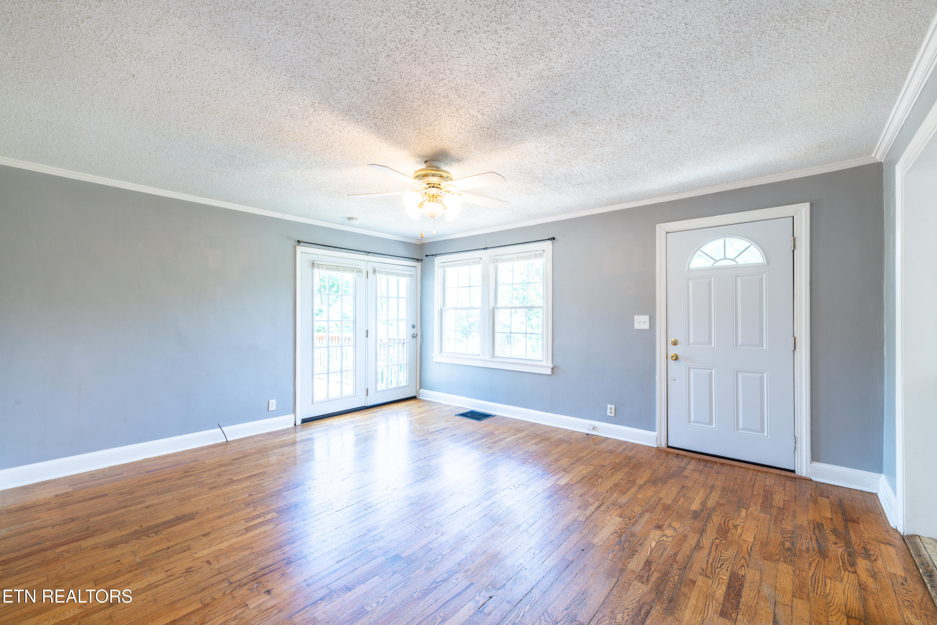 1314 Goldleaf Street Maryville TN 37801