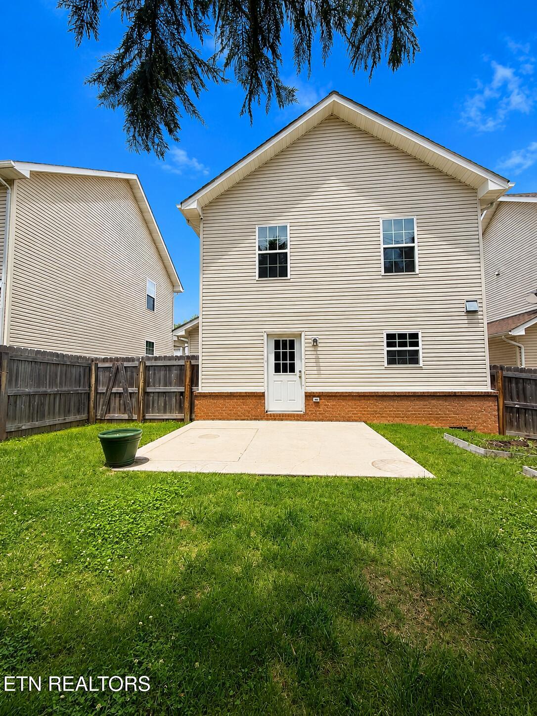 1005 Lennox Circle Maryville TN 37803