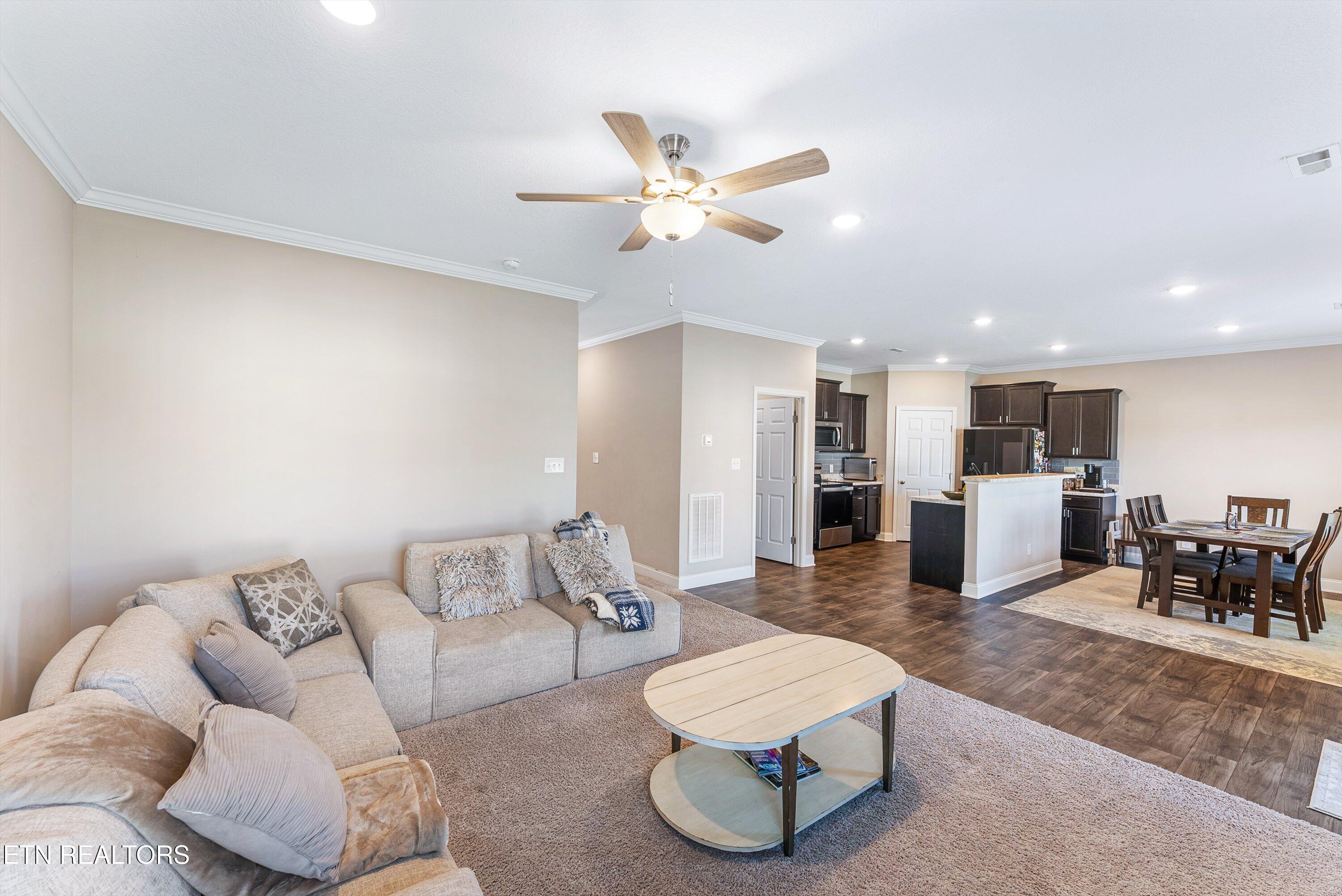 11317 Flame Willow Lane Knoxville TN 37932