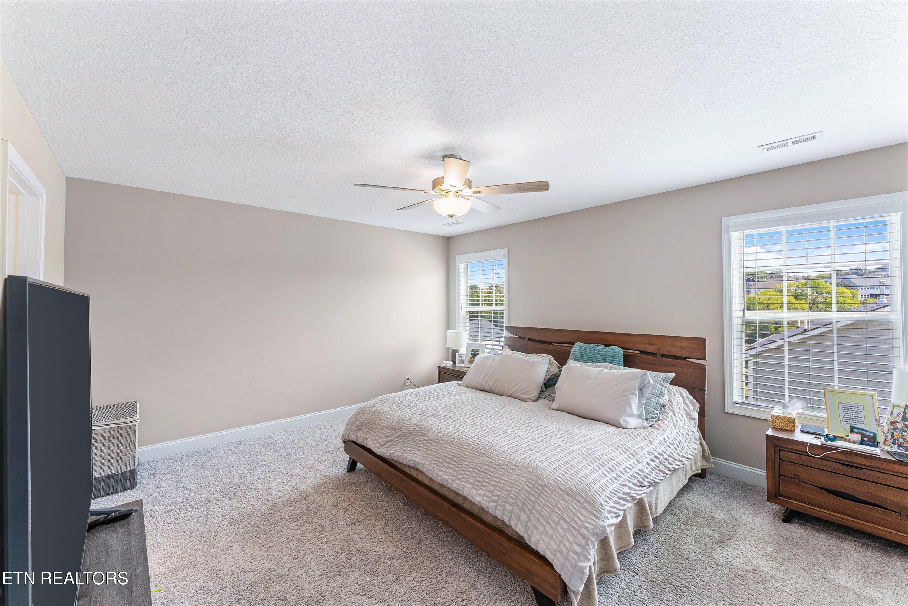 11317 Flame Willow Lane Knoxville TN 37932