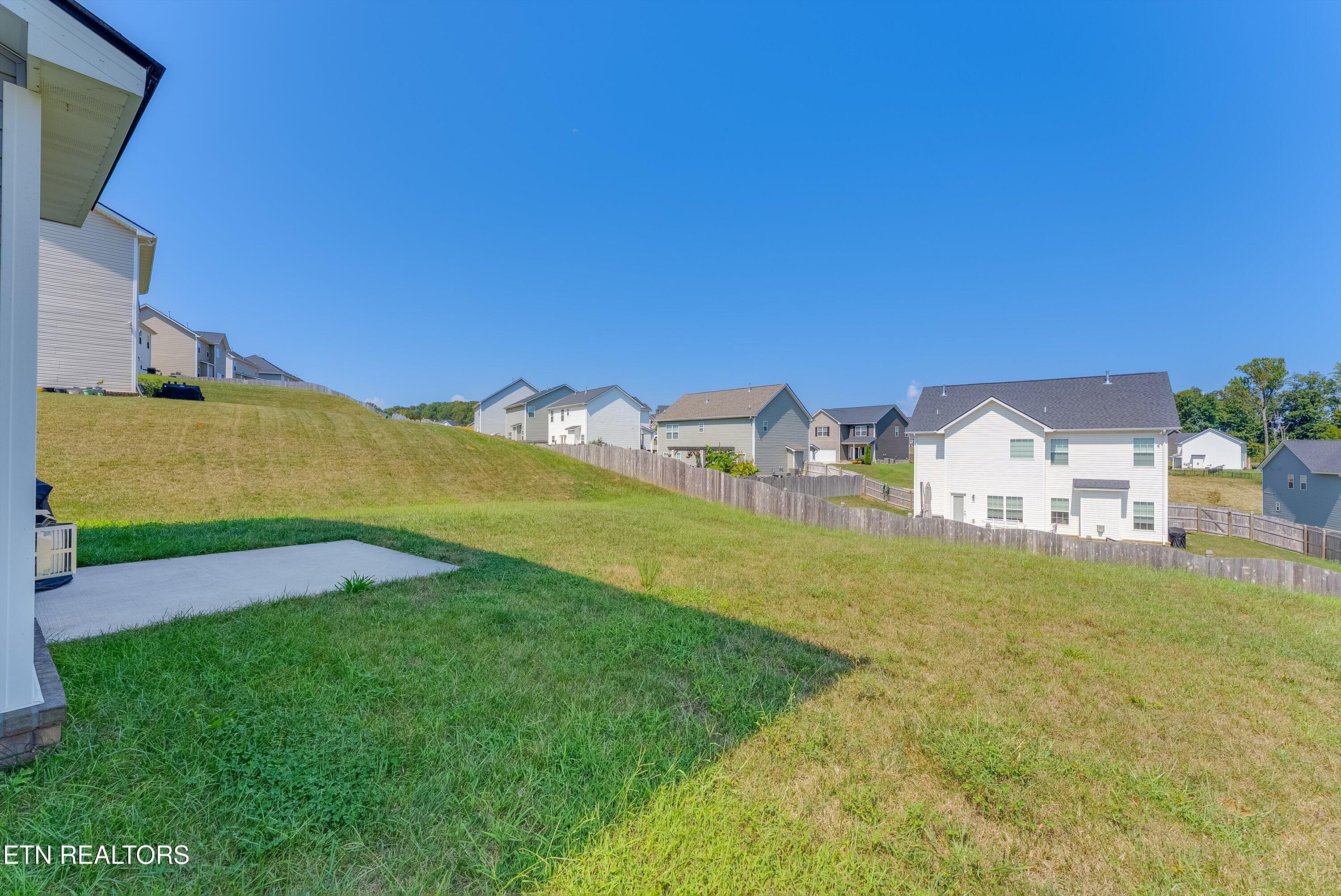 11317 Flame Willow Lane Knoxville TN 37932