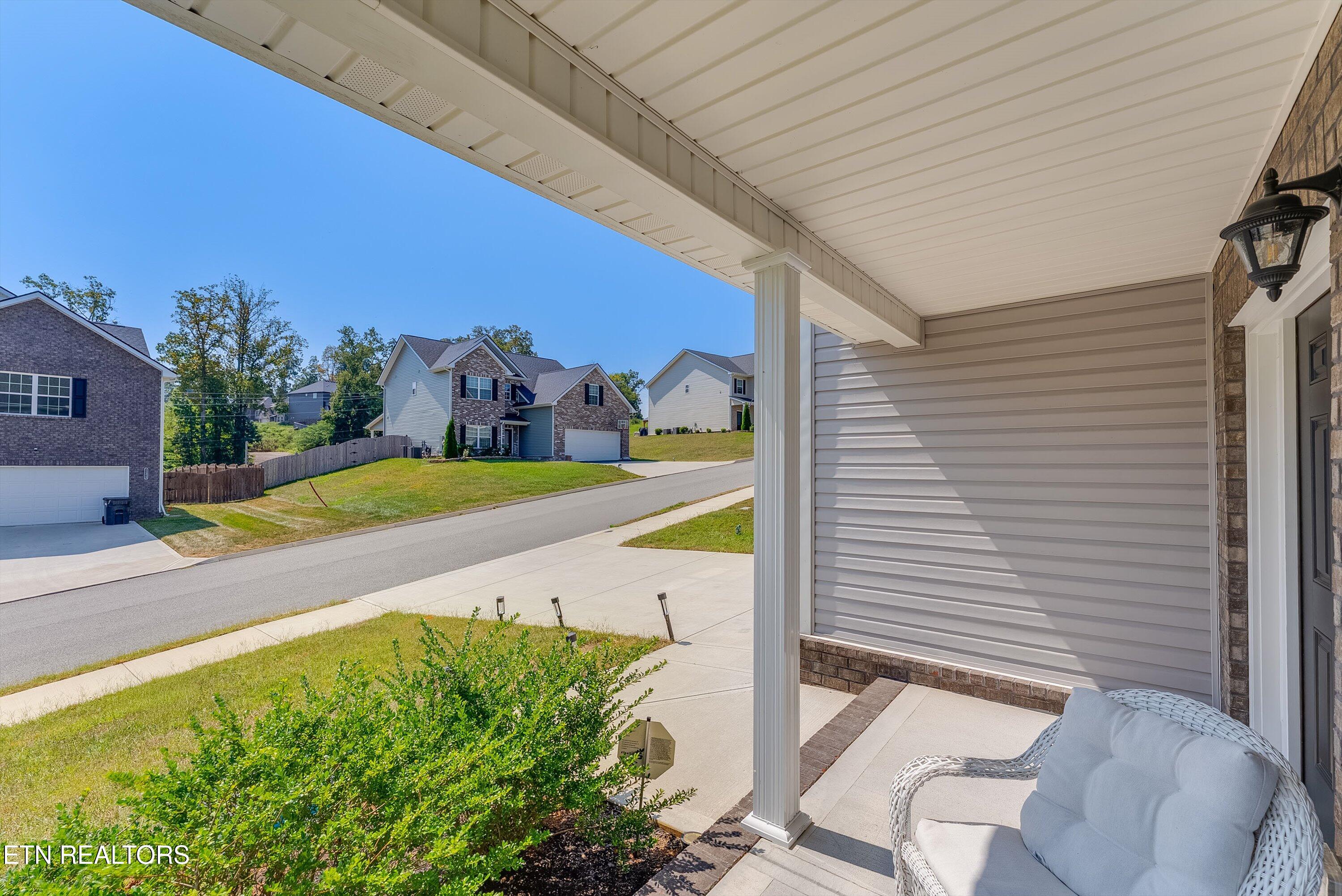 11317 Flame Willow Lane Knoxville TN 37932