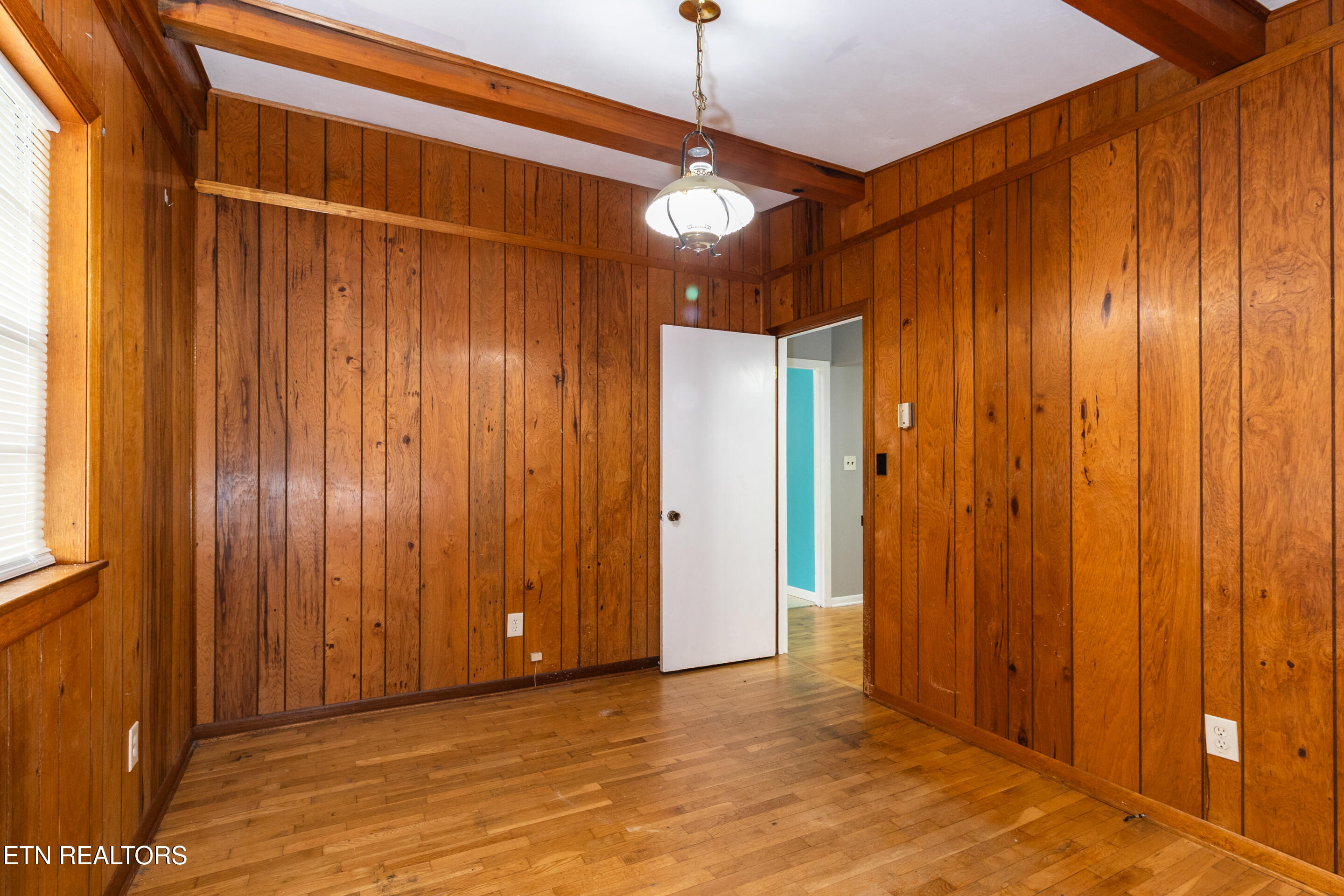 630 Colonial Drive Harriman TN 37748