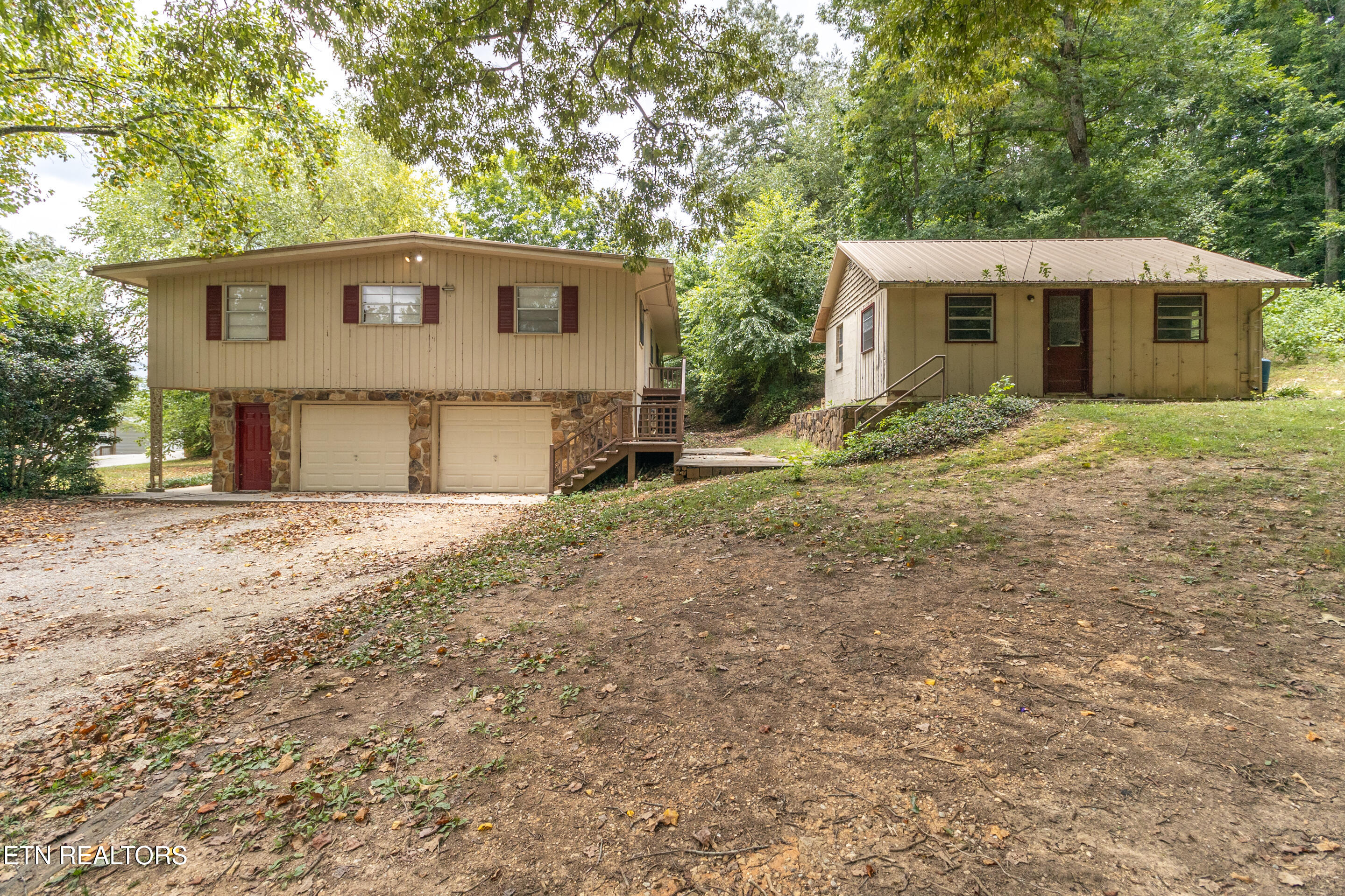 630 Colonial Drive Harriman TN 37748