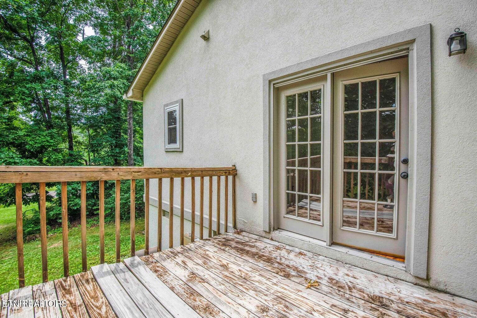 1728 Stone Hedge Drive Knoxville TN 37909