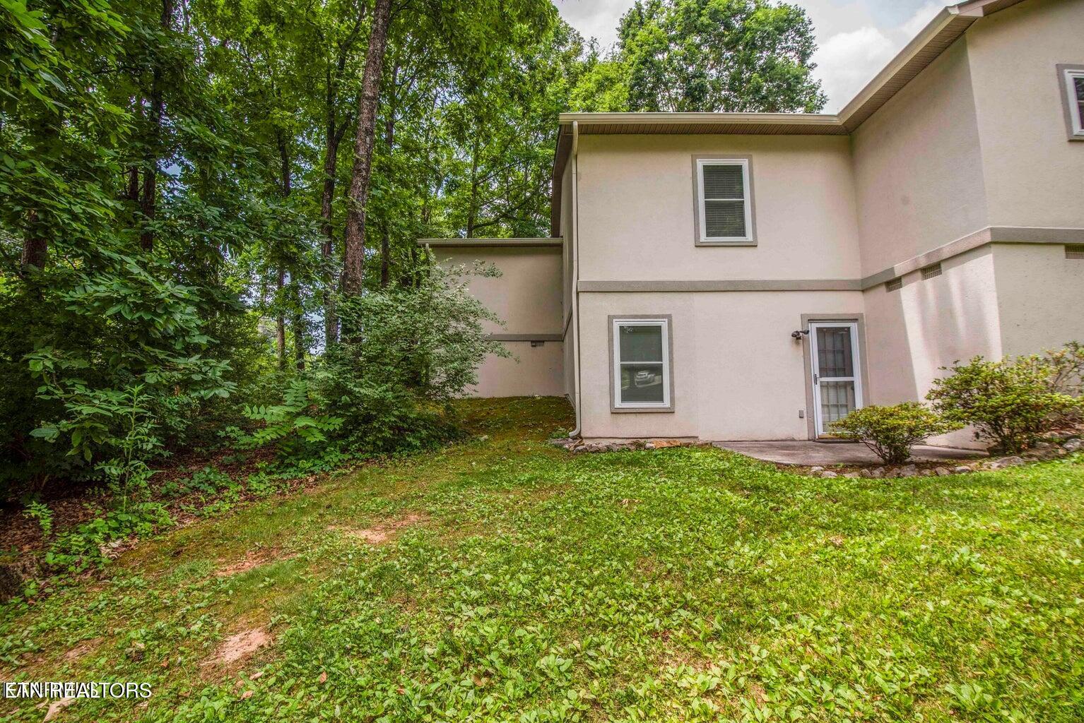 1728 Stone Hedge Drive Knoxville TN 37909