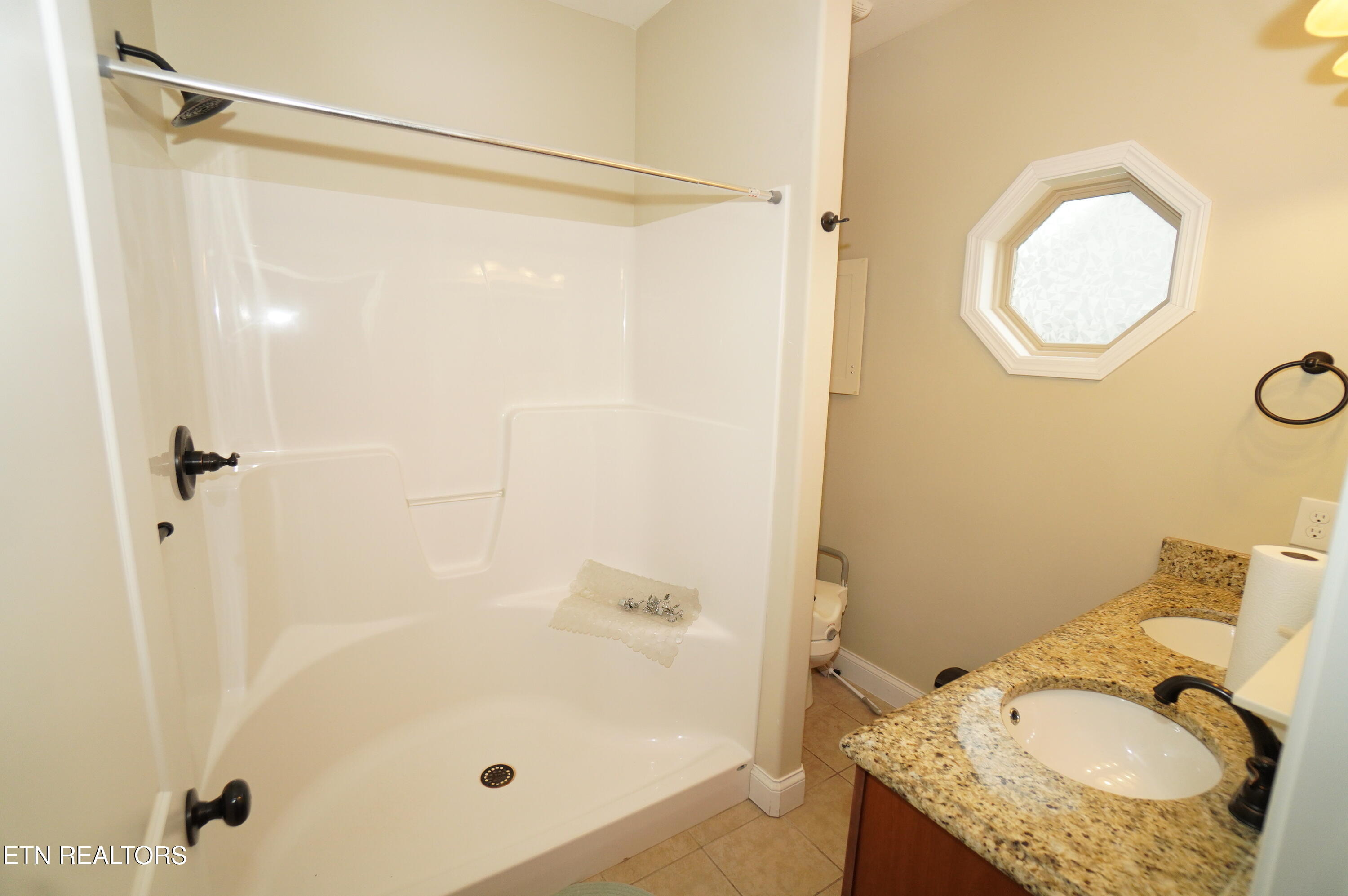 3023 Creekside Villas Drive Dandridge TN 37725