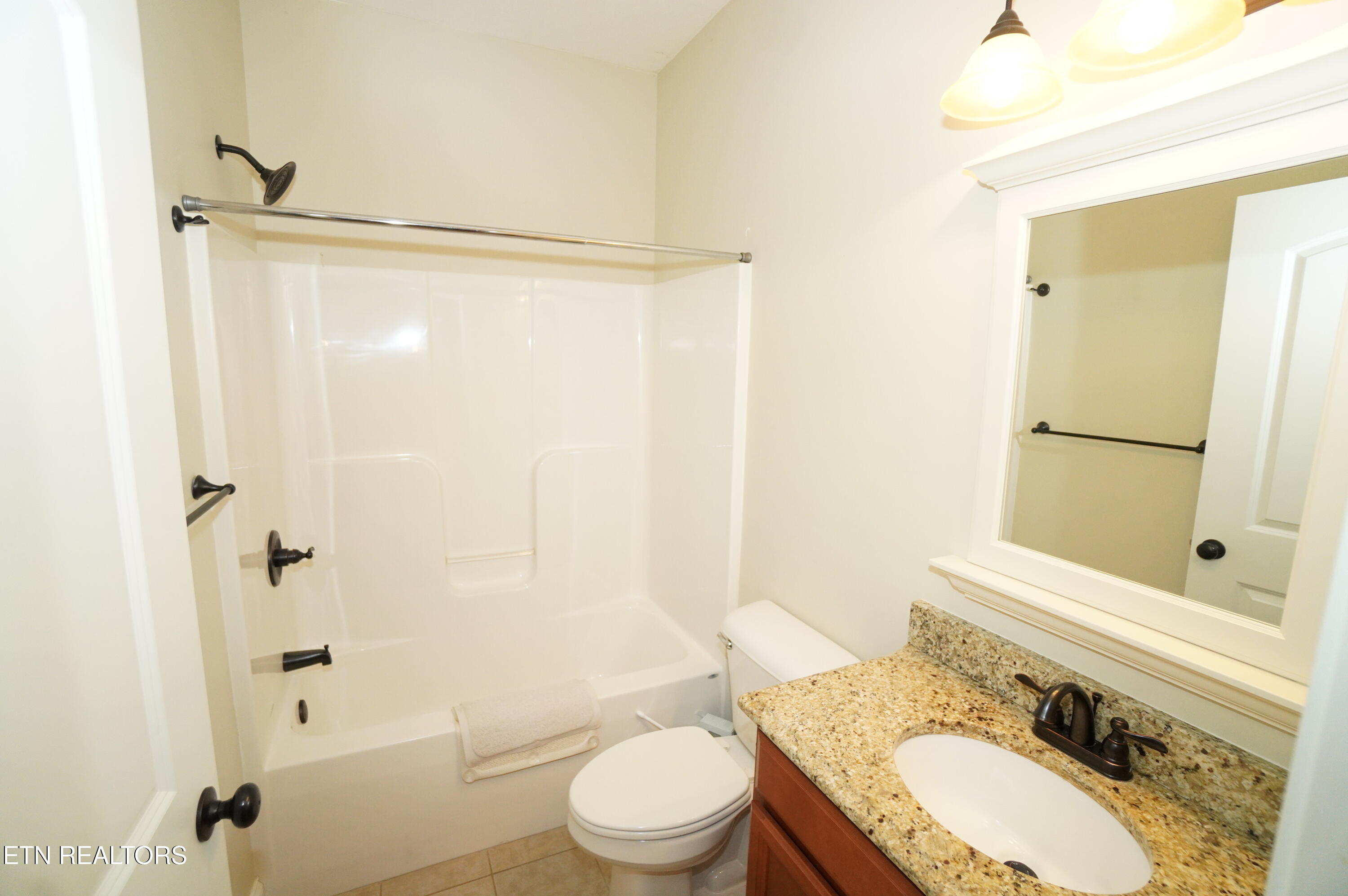 3023 Creekside Villas Drive Dandridge TN 37725