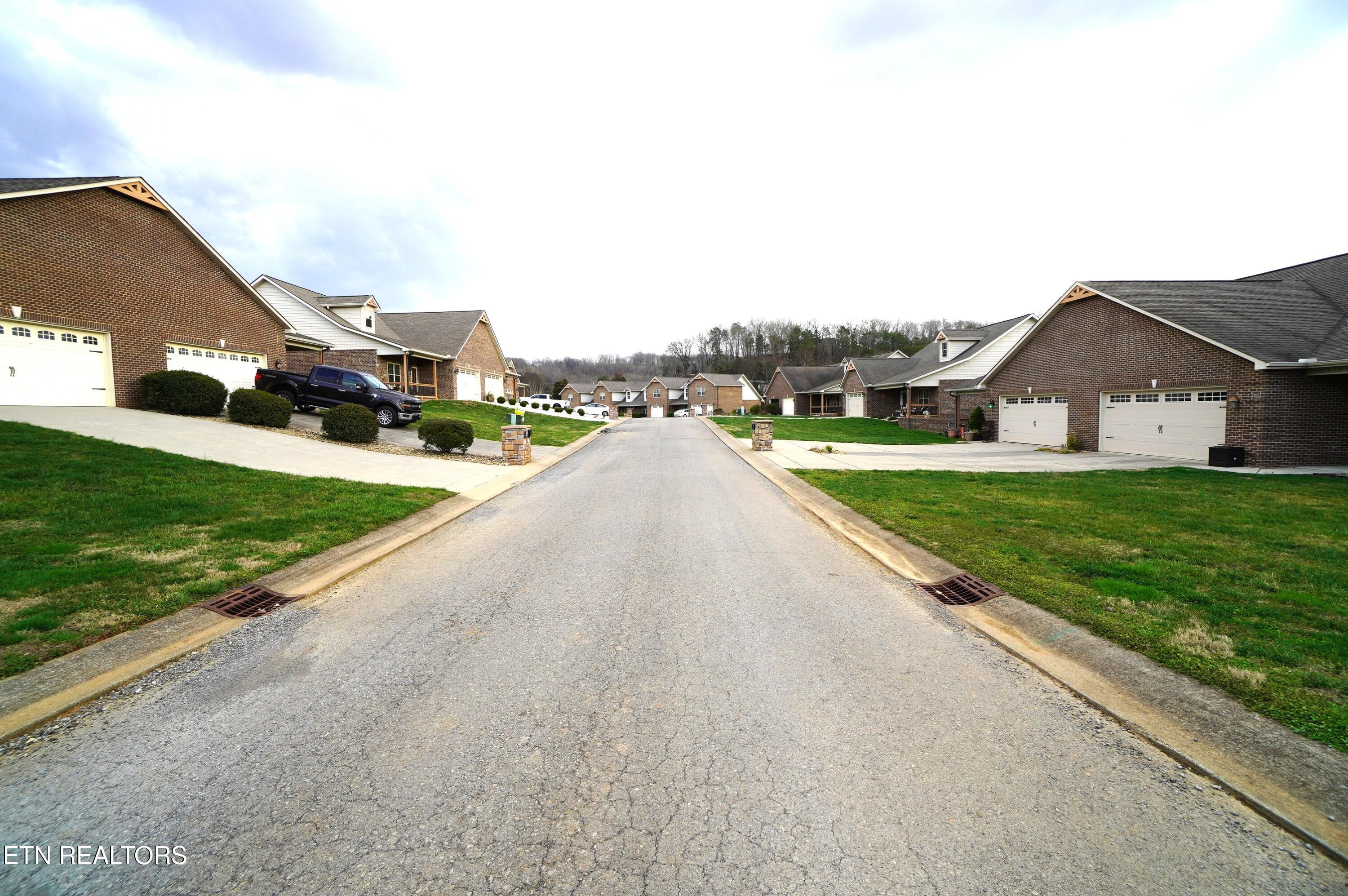 3023 Creekside Villas Drive Dandridge TN 37725