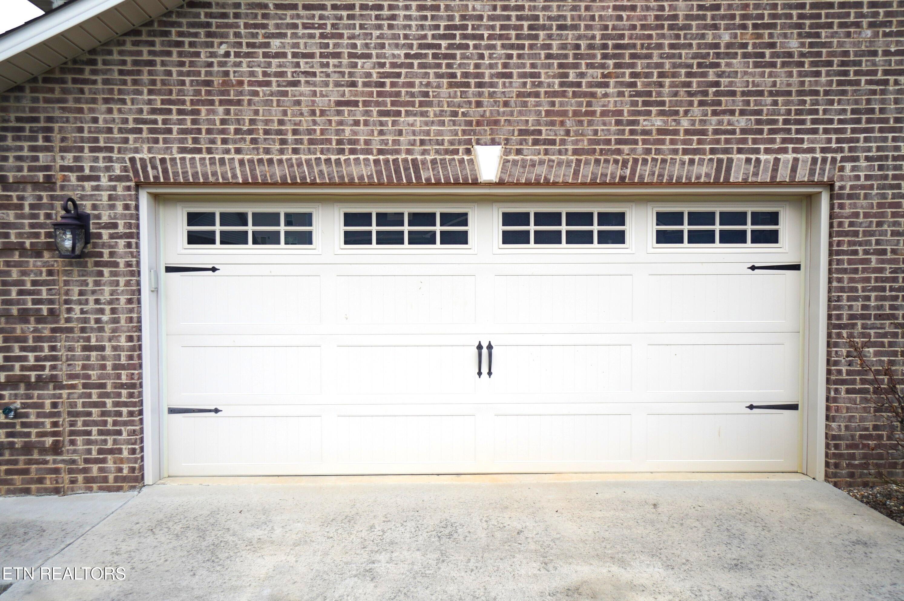 3023 Creekside Villas Drive Dandridge TN 37725