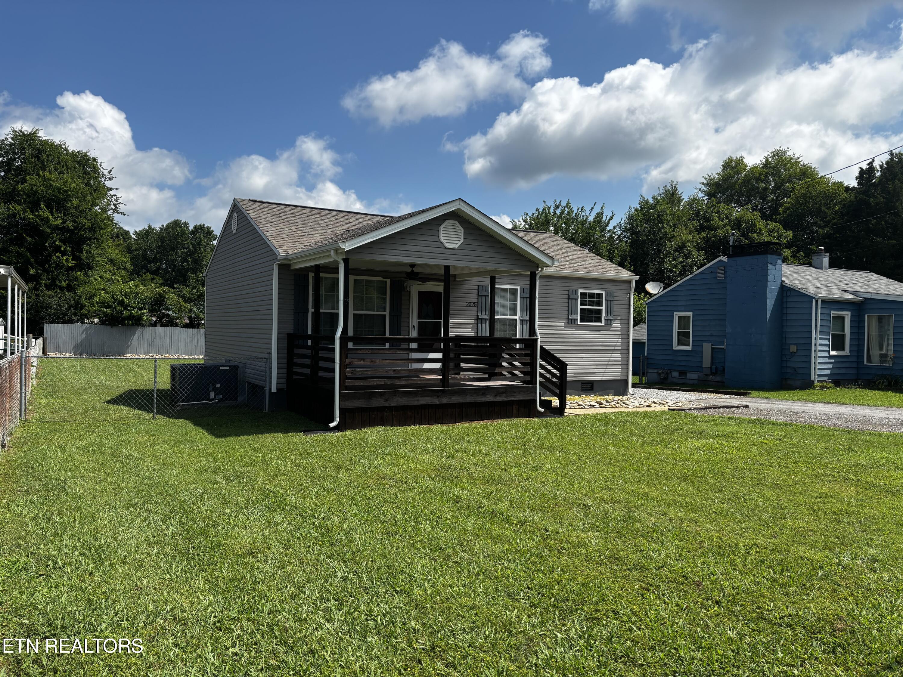 2025 Mcclung Avenue Knoxville TN 37920