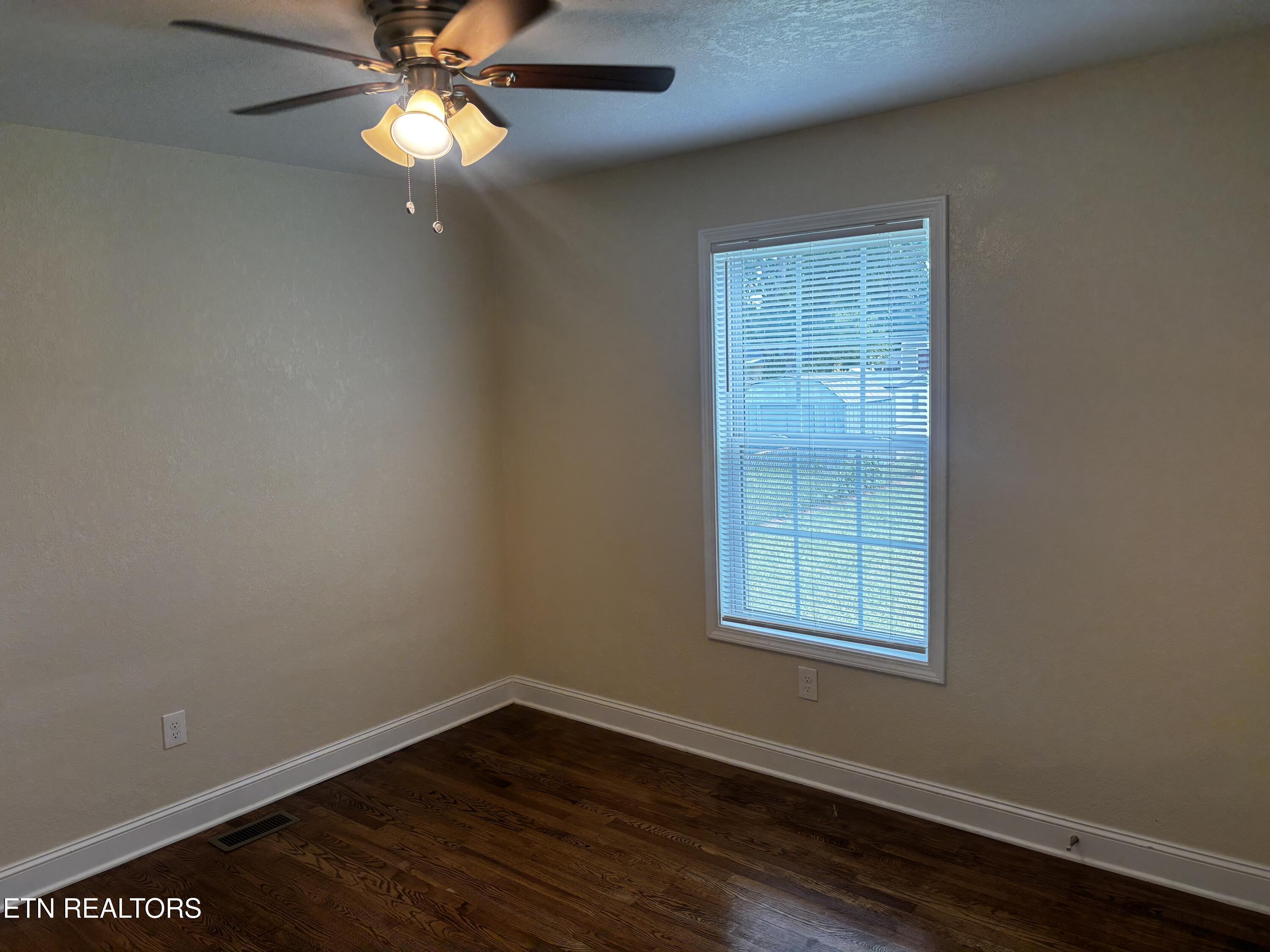 2025 Mcclung Avenue Knoxville TN 37920