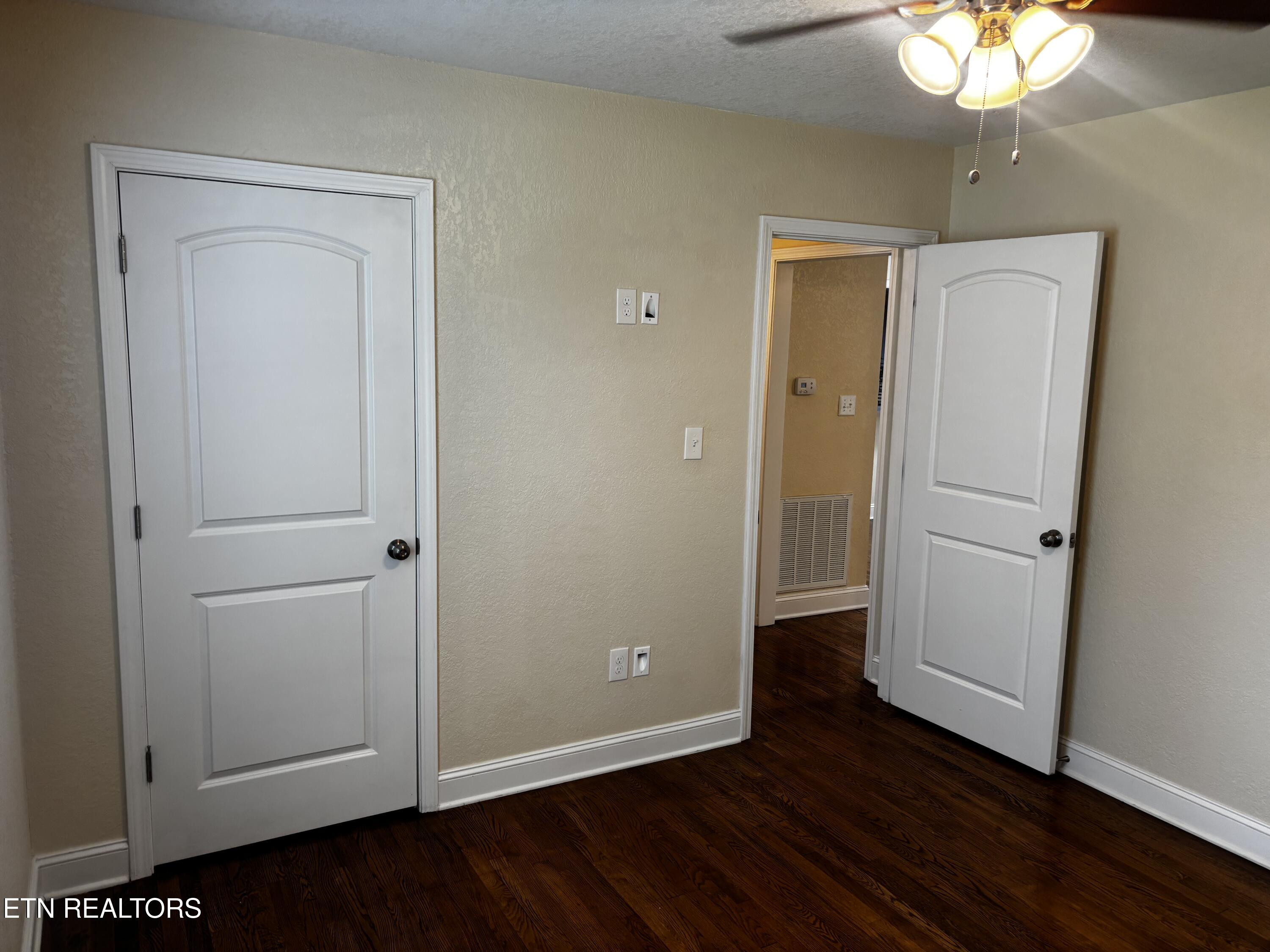 2025 Mcclung Avenue Knoxville TN 37920