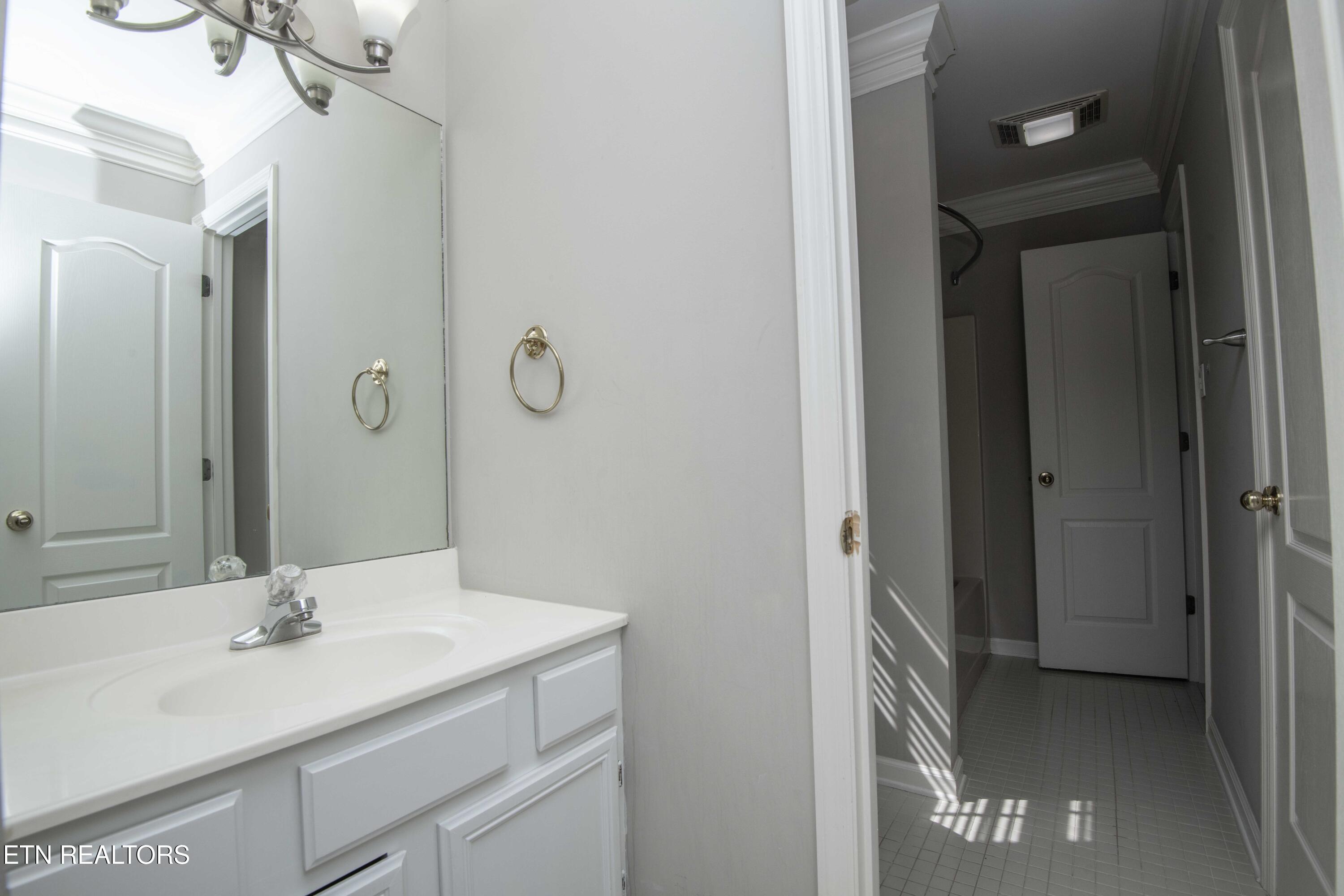 10710 Eagle Glen Drive Knoxville TN 37922