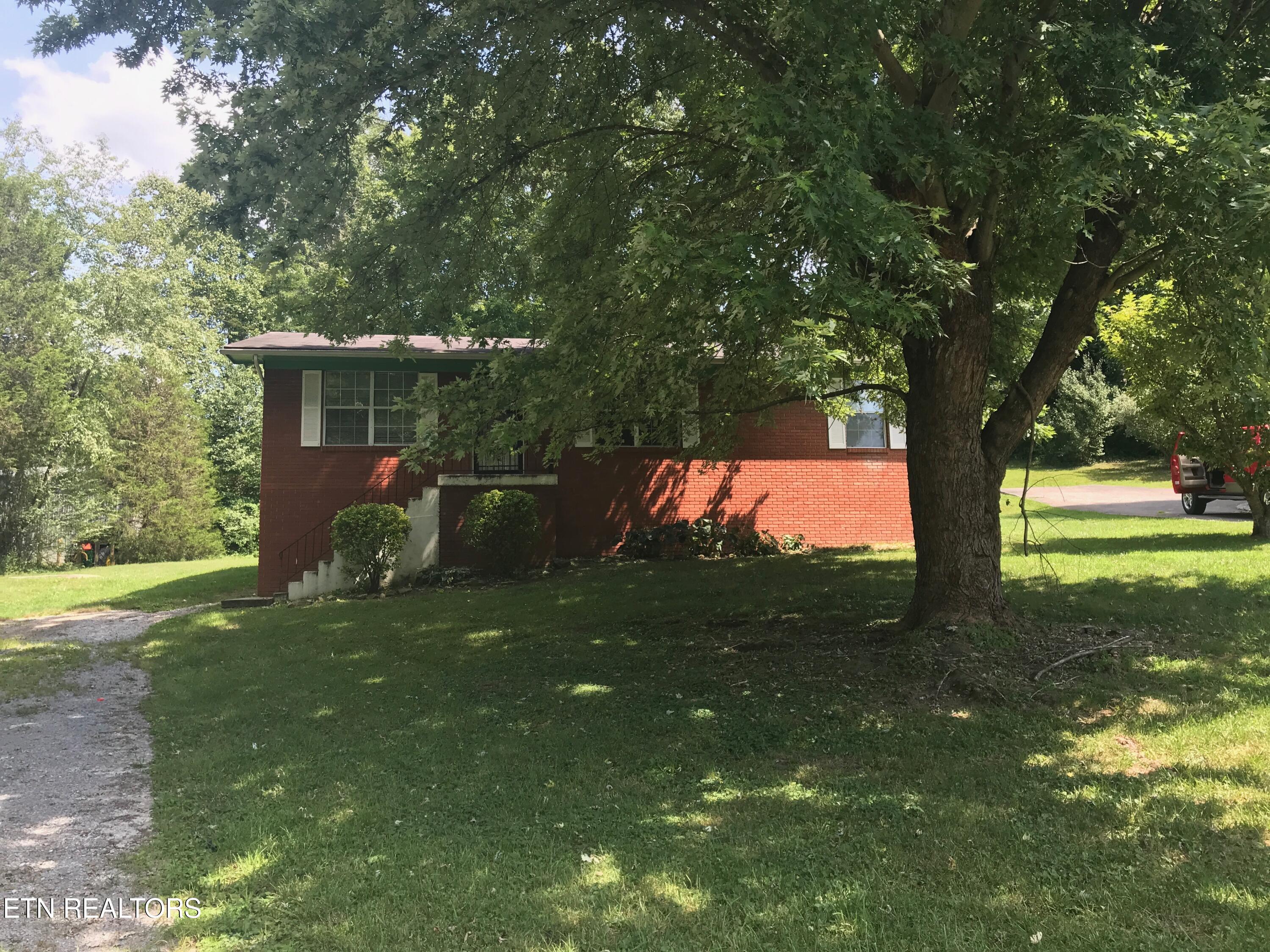 305 Reagan Street Harrogate TN 37752