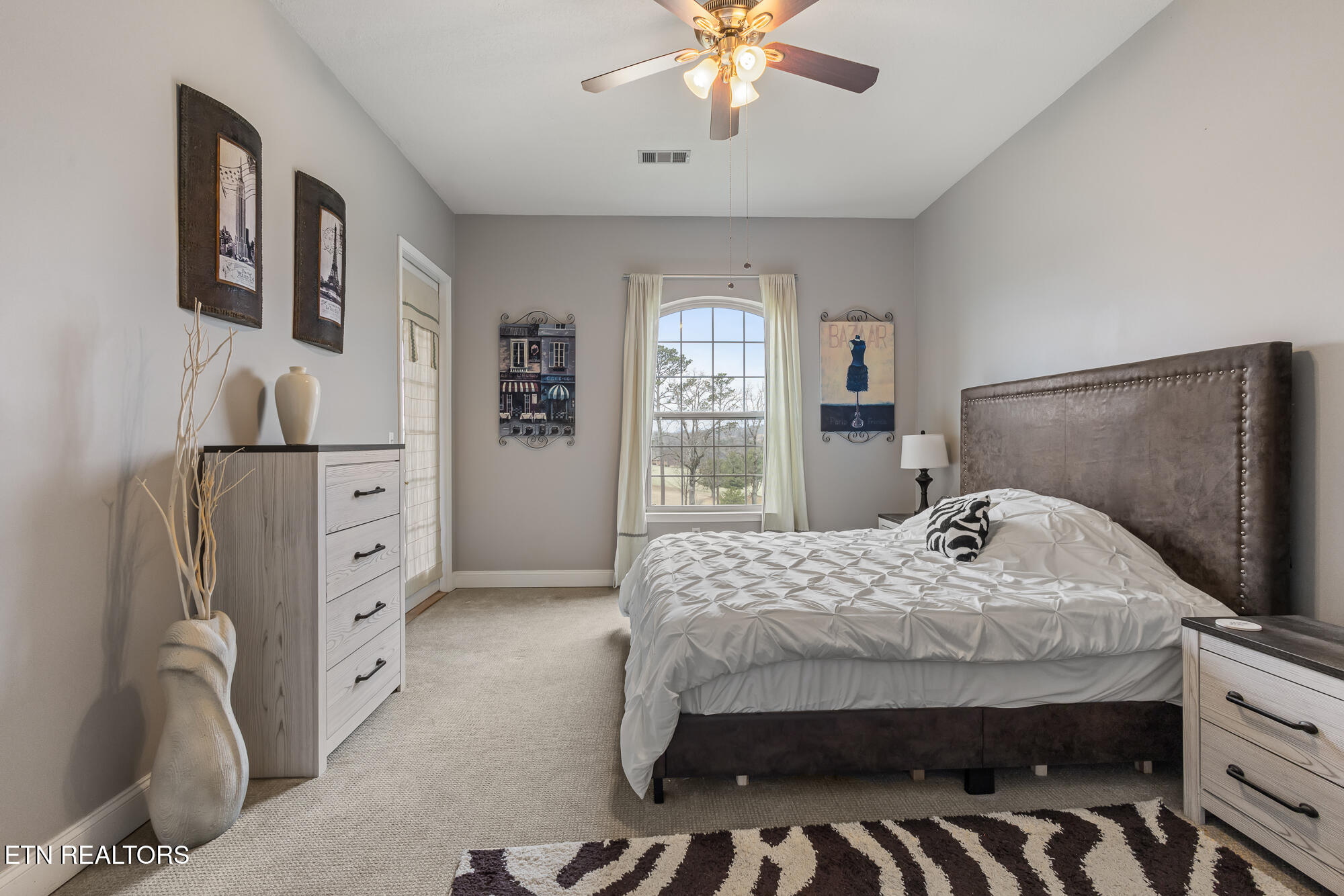 565 Rarity Bay Parkway Vonore TN 37885