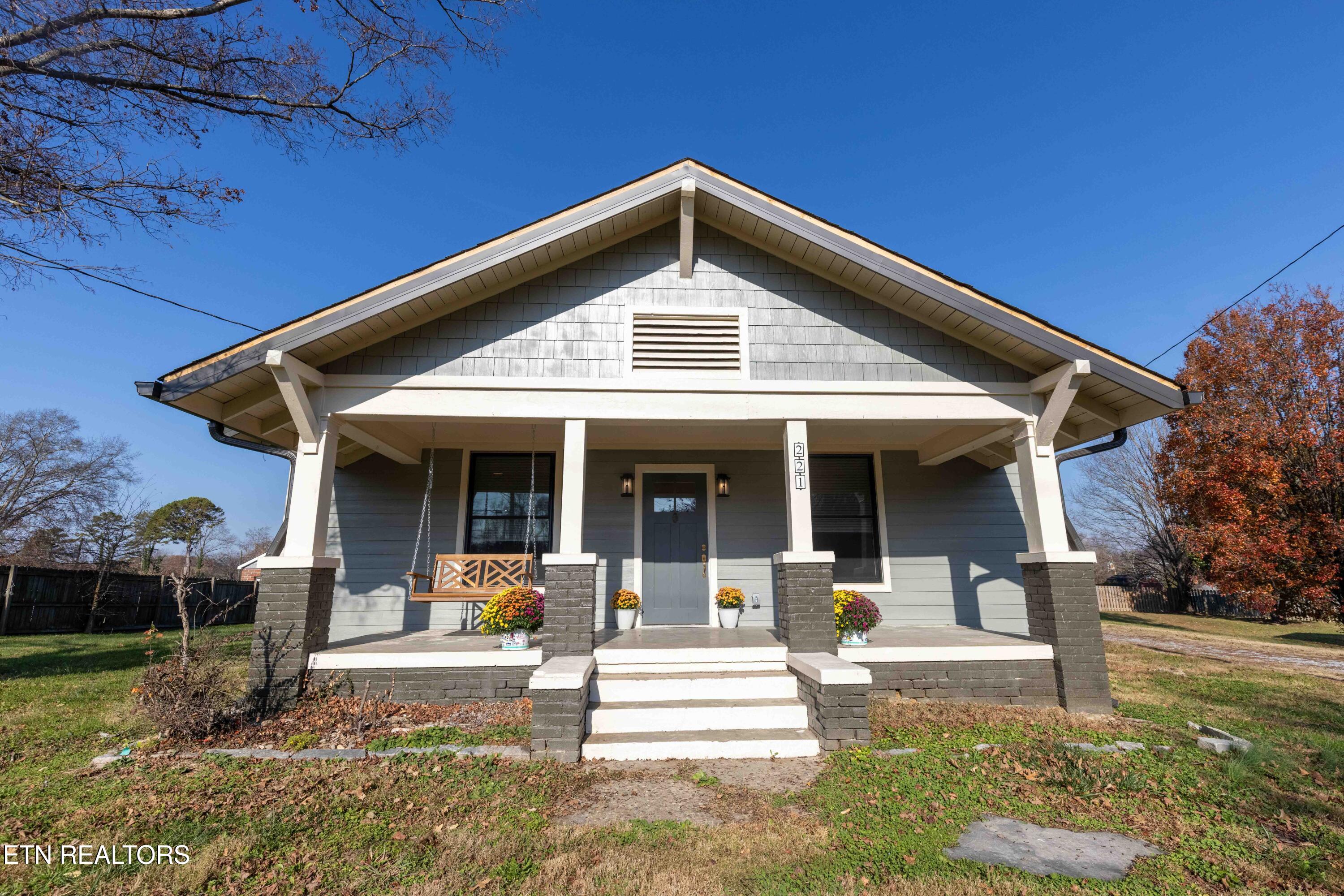 221 E Ford Valley Road Knoxville TN 37920