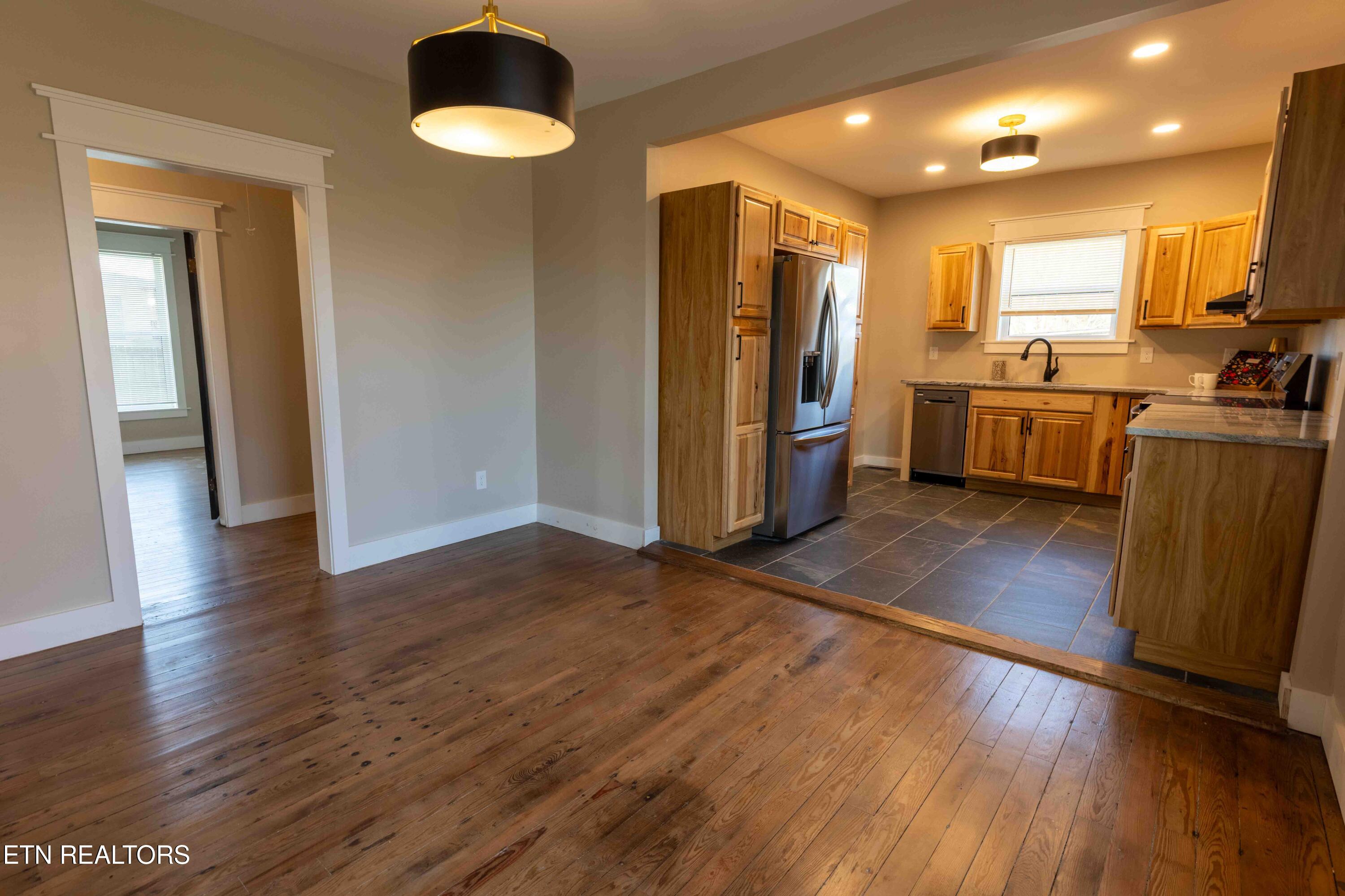 221 E Ford Valley Road Knoxville TN 37920