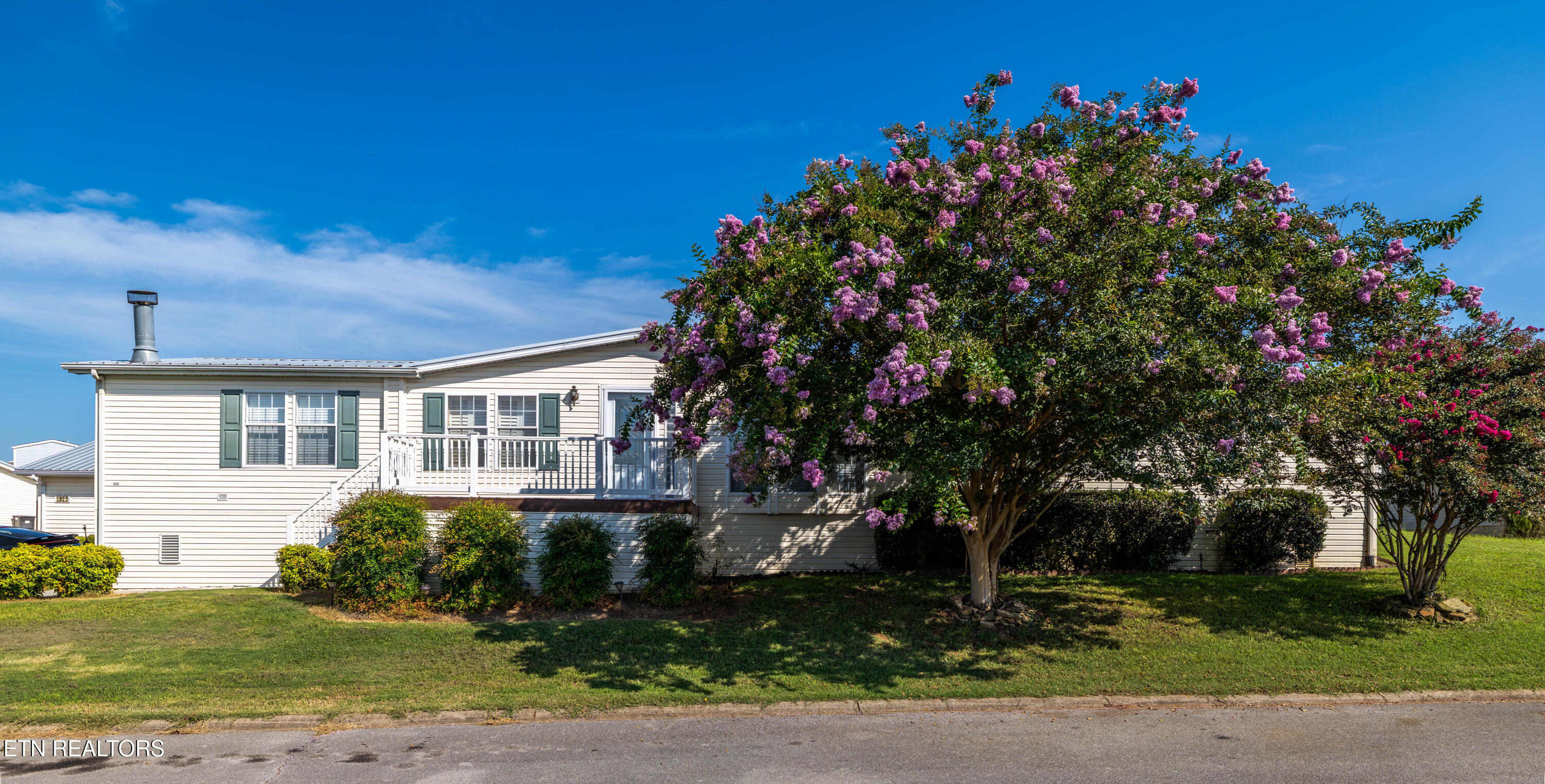 1322 Silver Charm Way Sevierville TN 37876