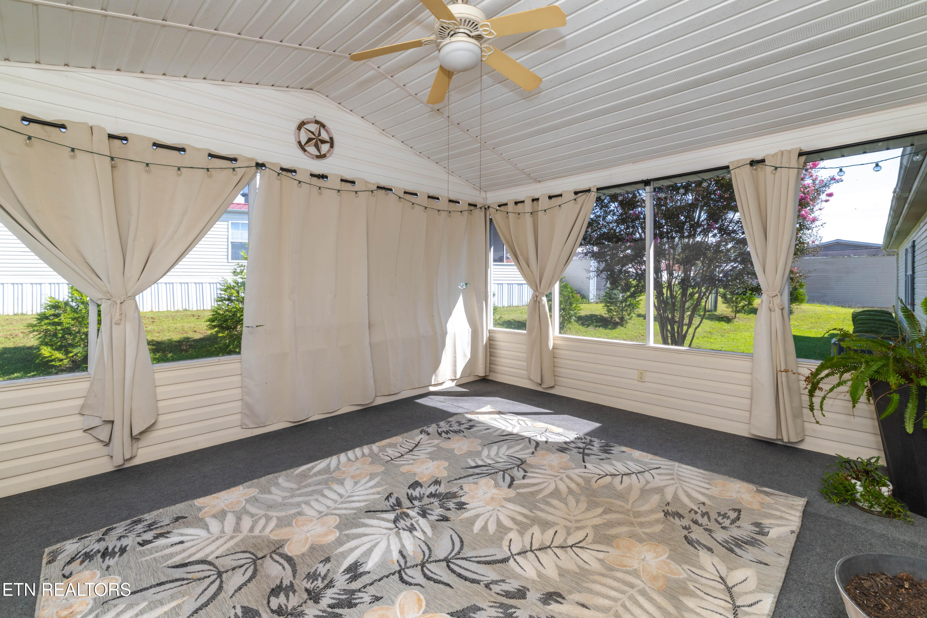 1322 Silver Charm Way Sevierville TN 37876