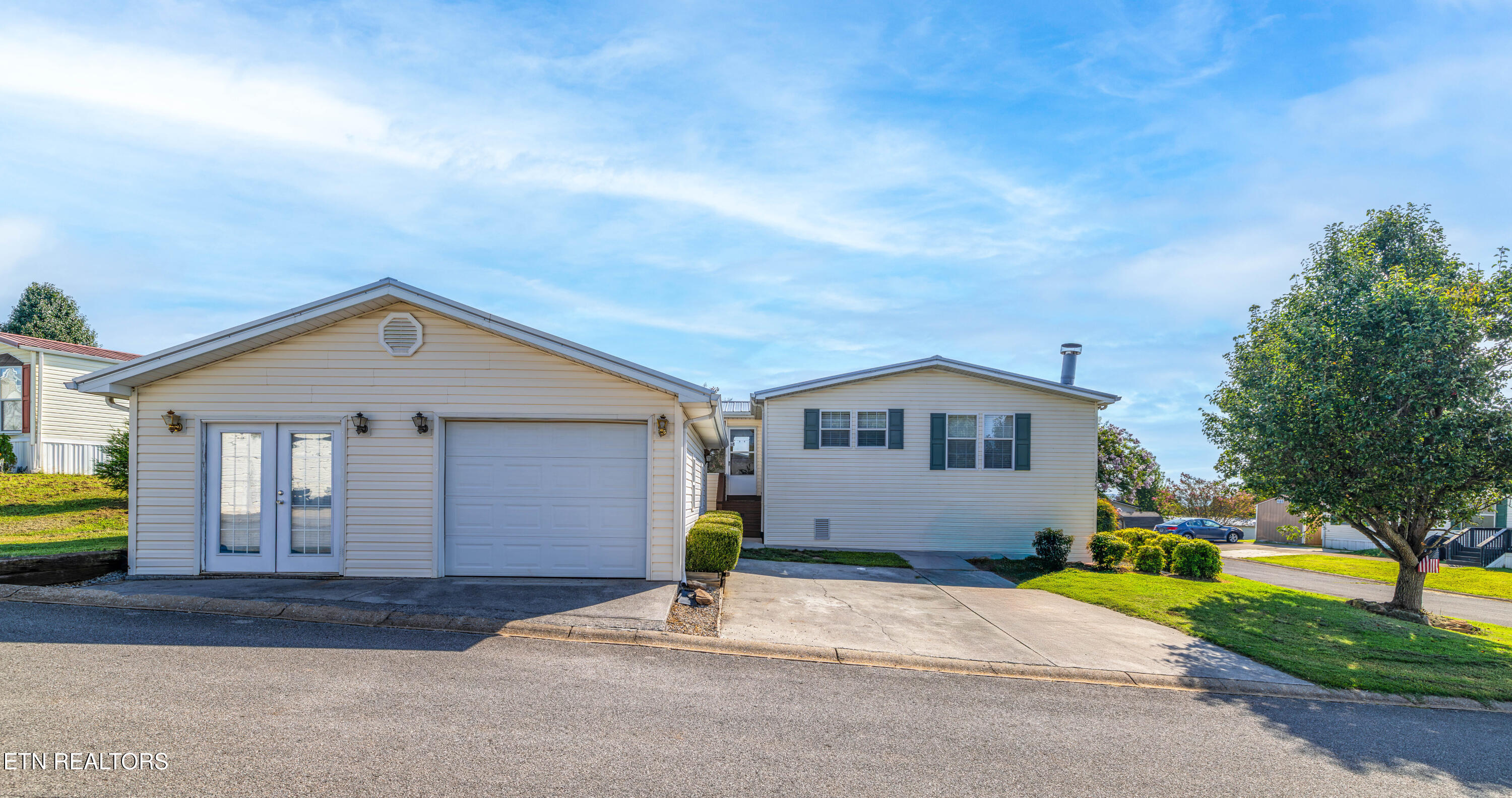1322 Silver Charm Way Sevierville TN 37876