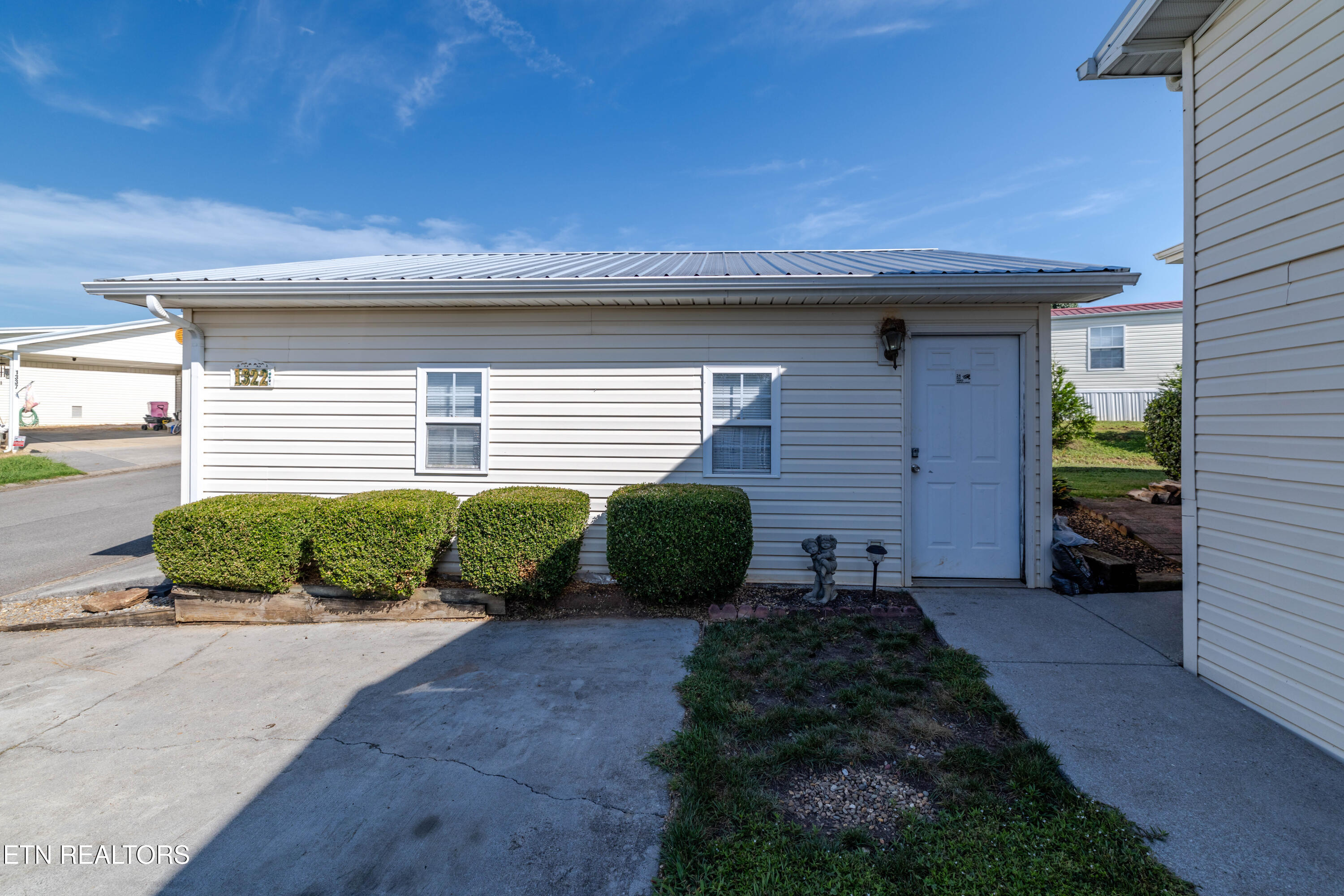 1322 Silver Charm Way Sevierville TN 37876