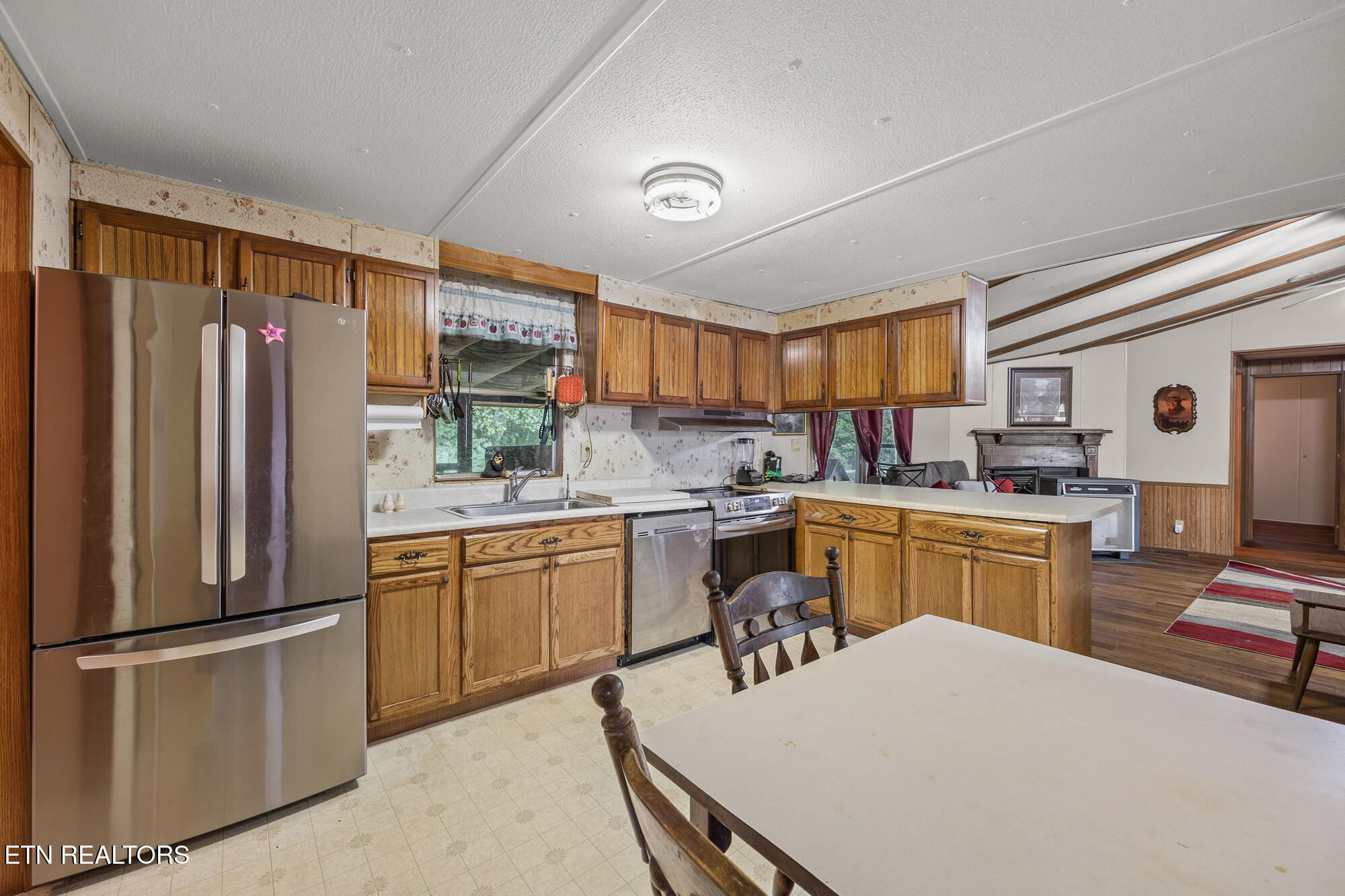 1345 Midway Road Crossville TN 38572