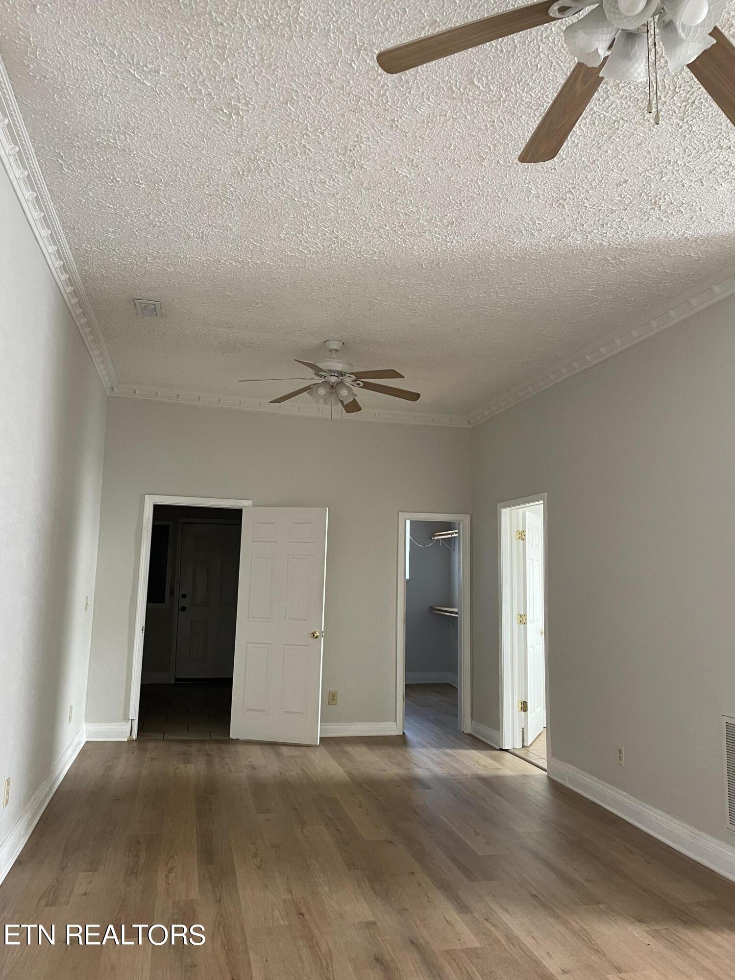 426 N Roane Street Harriman TN 37748