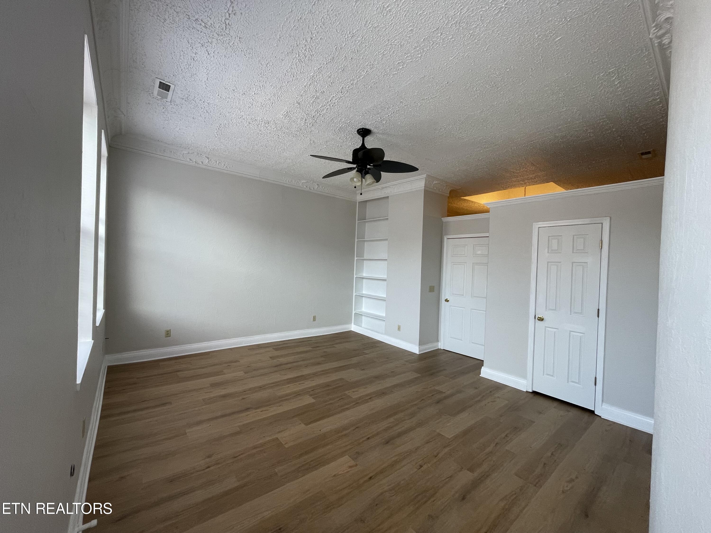 426 N Roane Street Harriman TN 37748