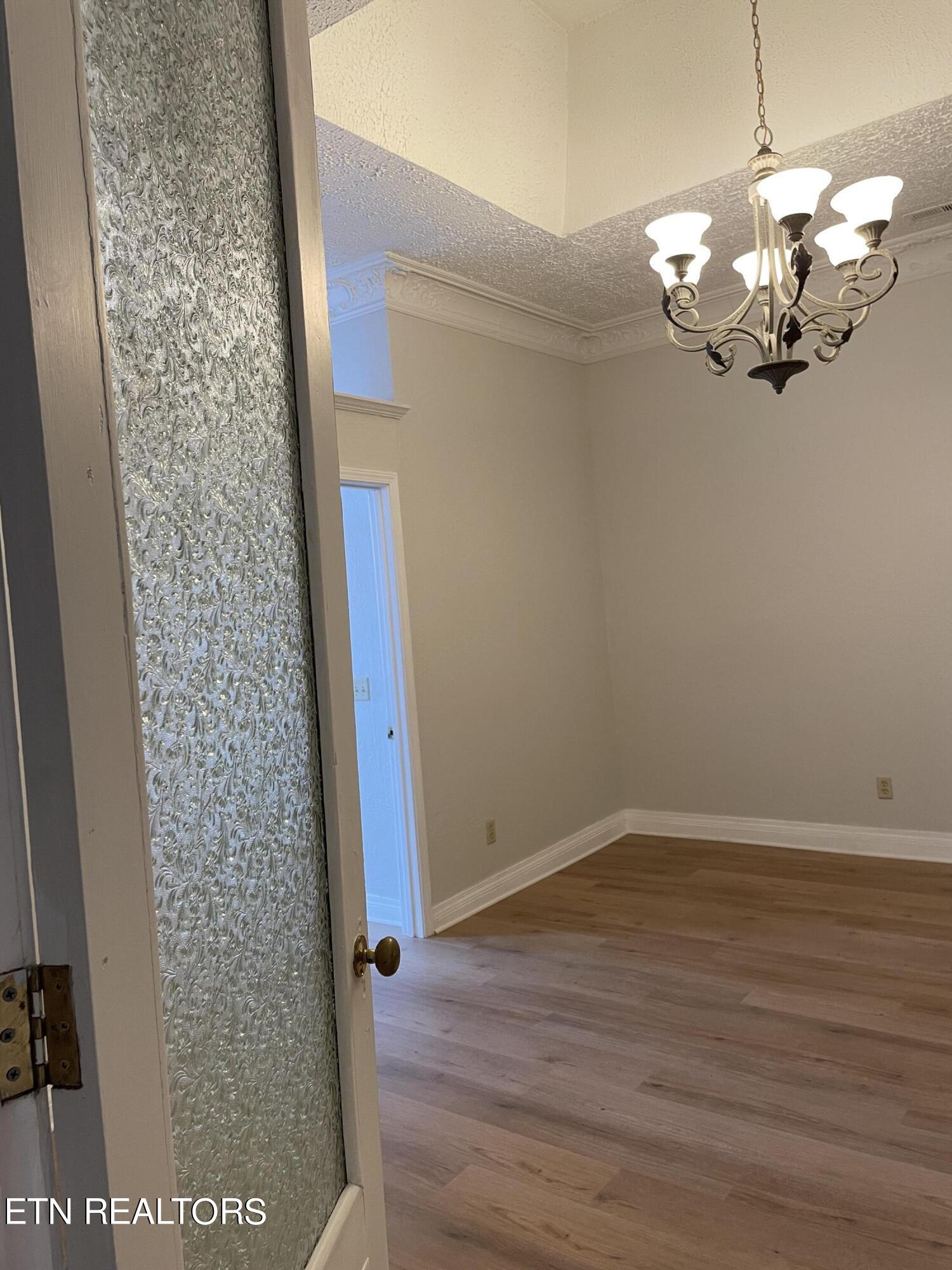 426 N Roane Street Harriman TN 37748