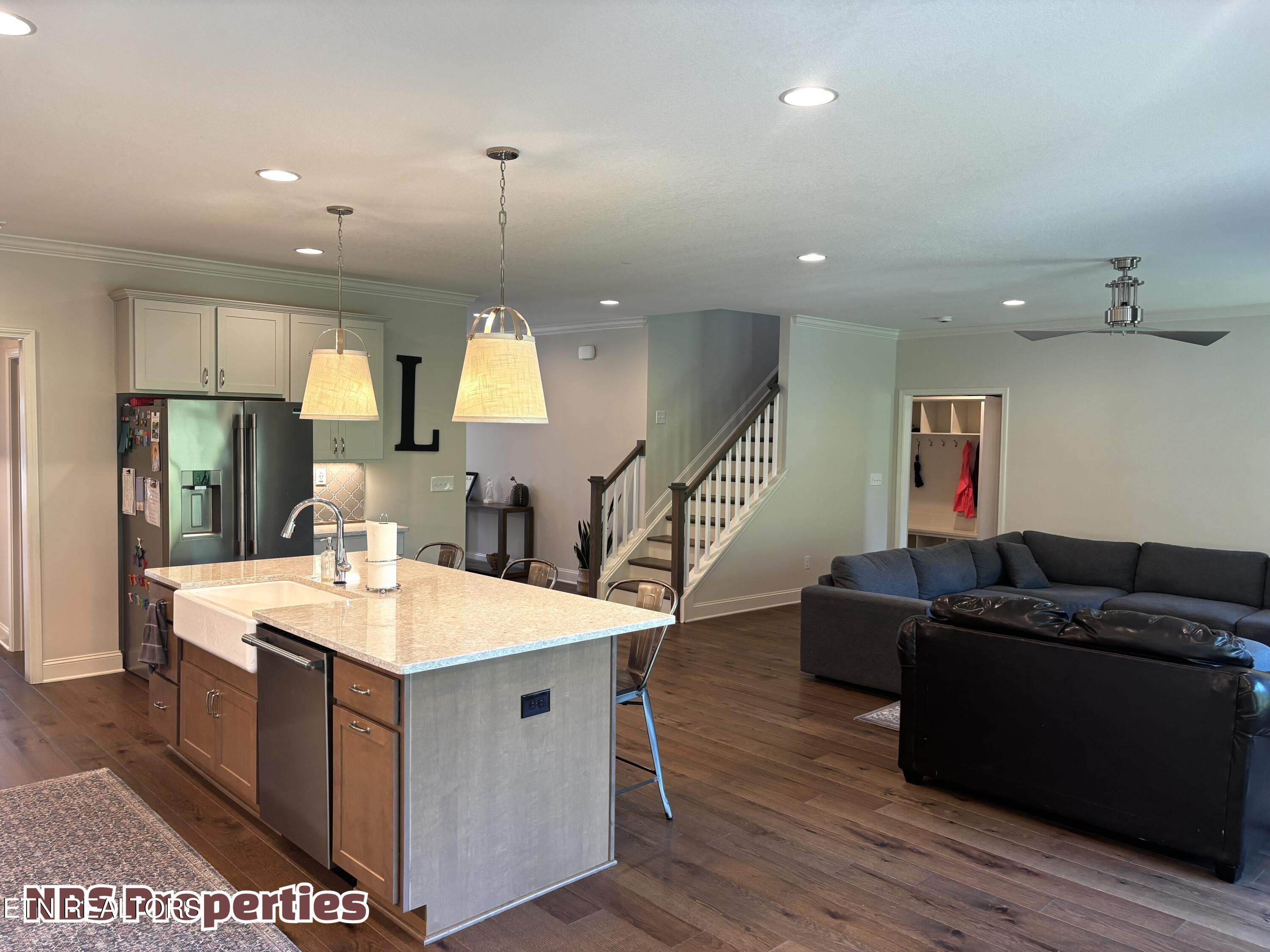 1106 Snowy Peak Lane Knoxville TN 37922