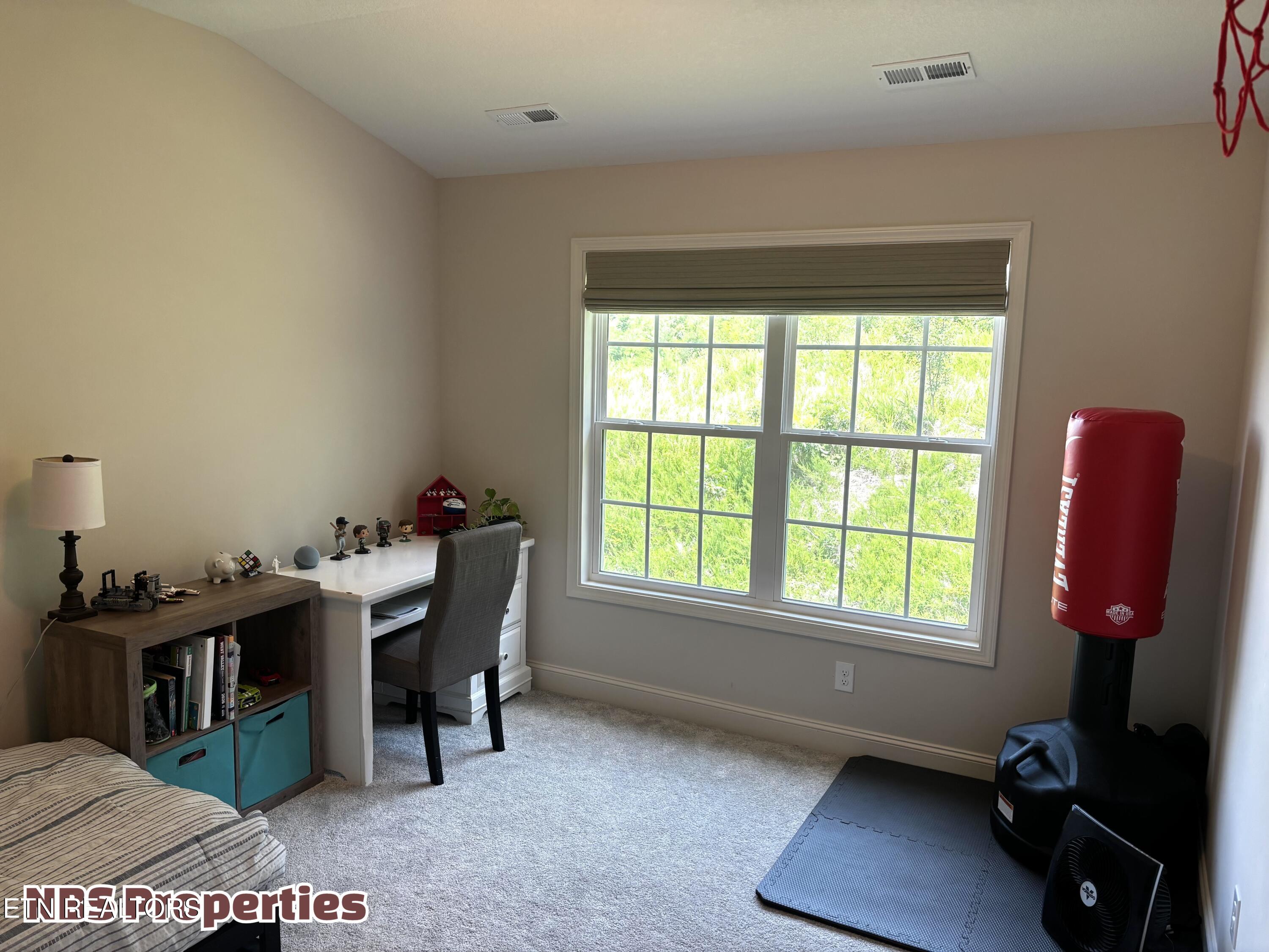 1106 Snowy Peak Lane Knoxville TN 37922