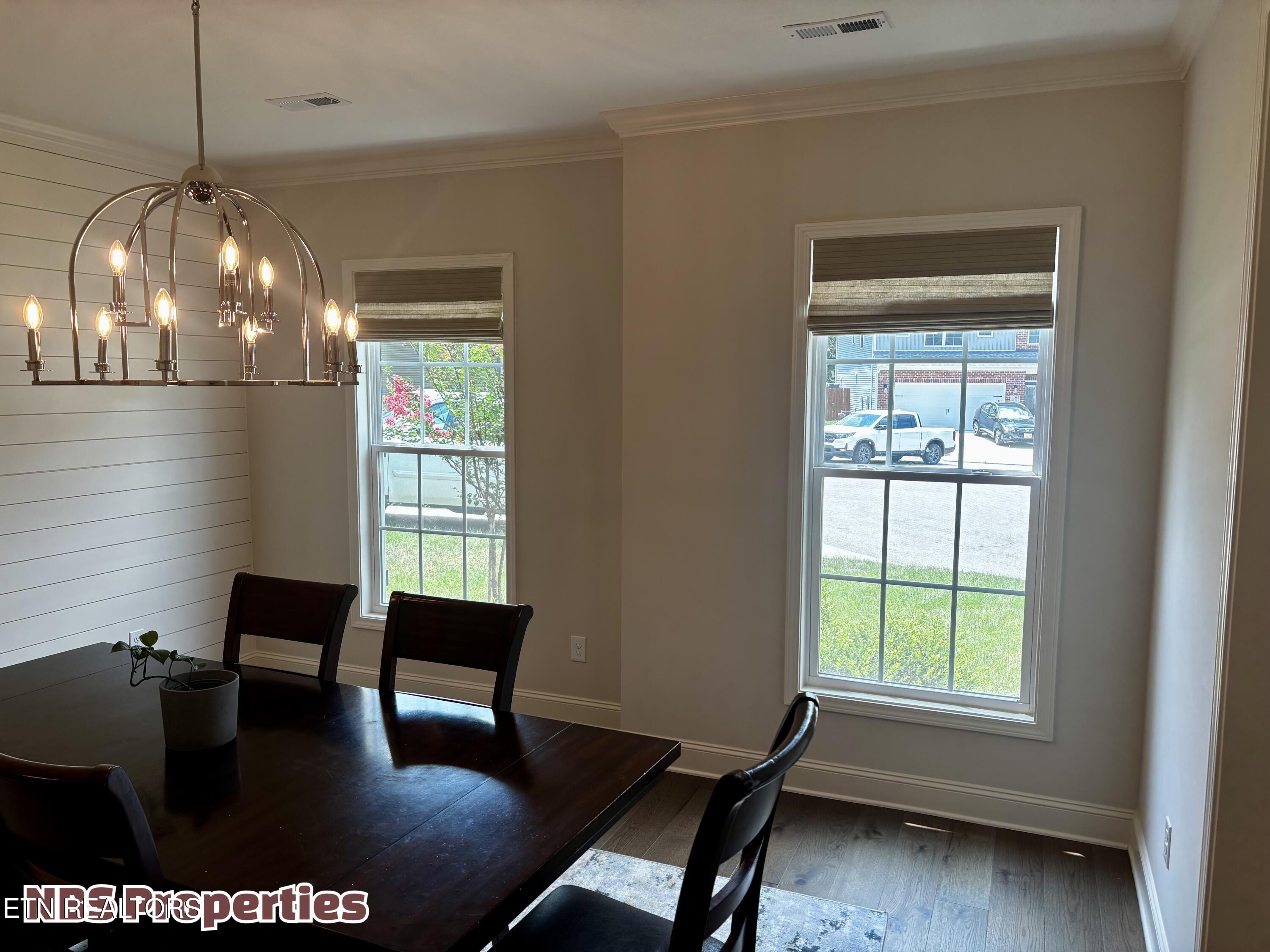 1106 Snowy Peak Lane Knoxville TN 37922