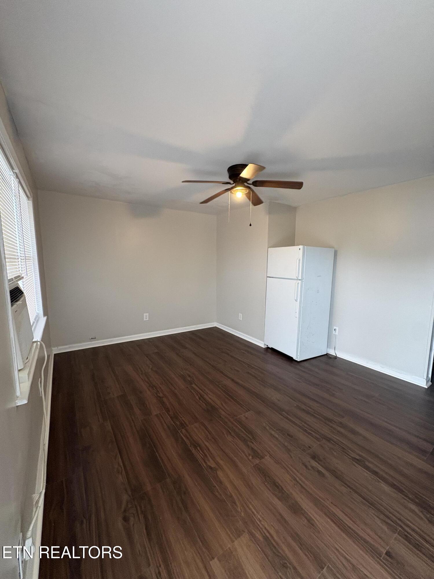 162 E Race Street Kingston TN 37763